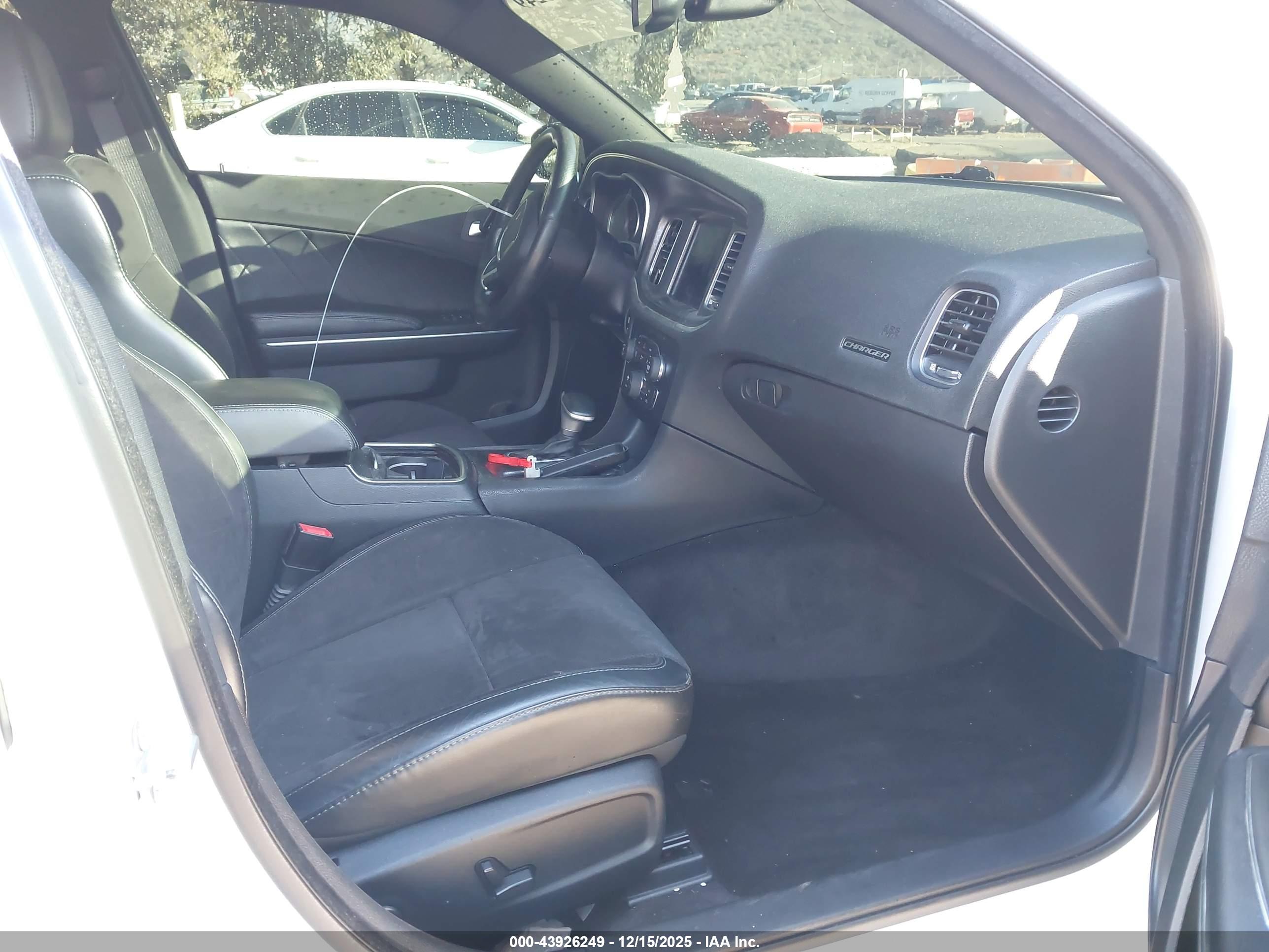 DODGE CHARGER image 5