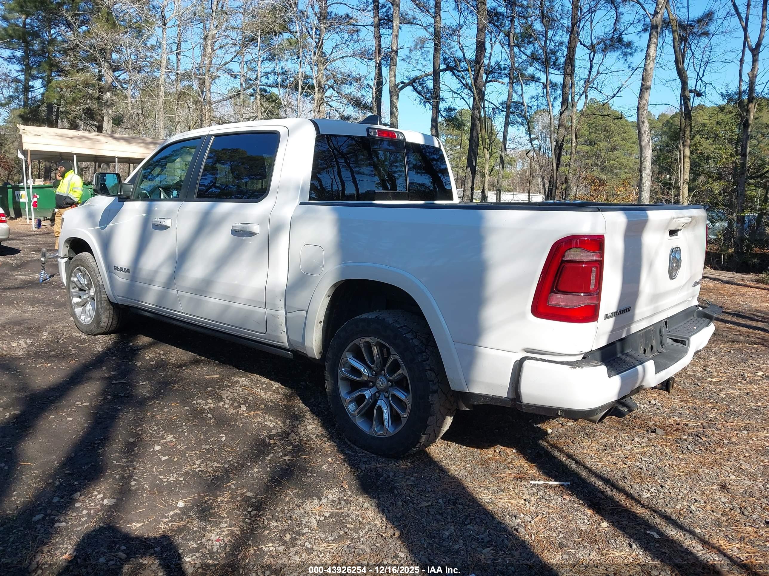 RAM 1500 image 3