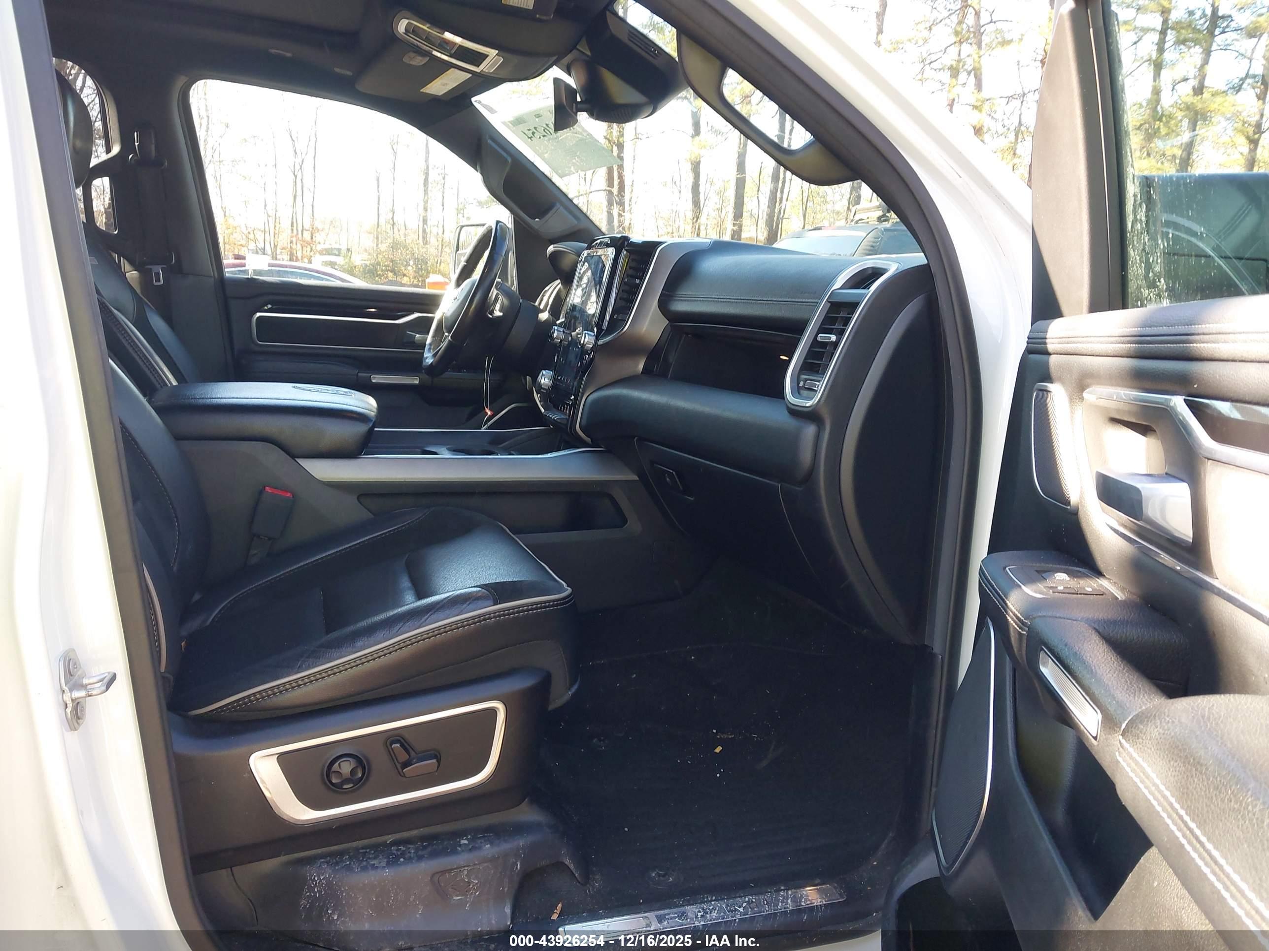 RAM 1500 image 5