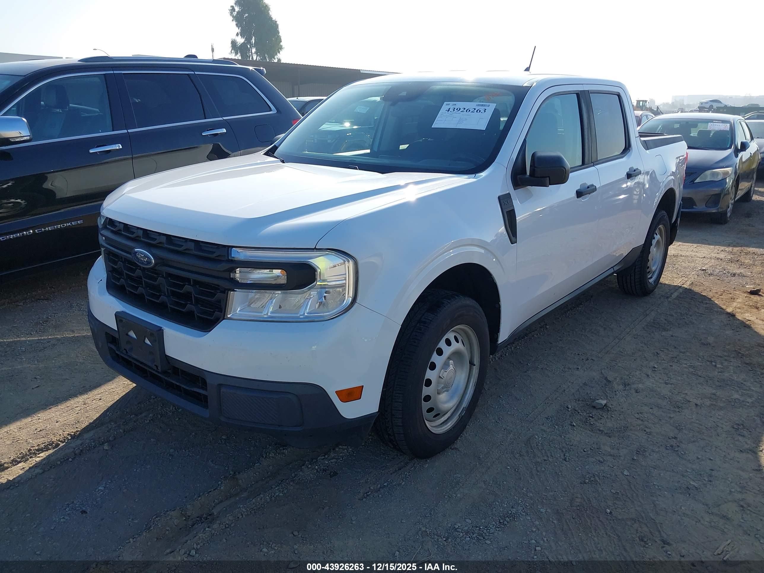 FORD MAVERICK image 2