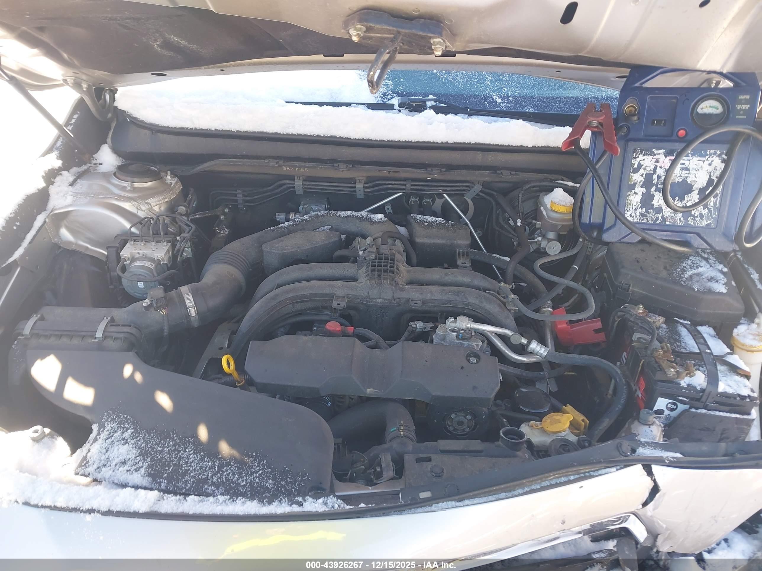 SUBARU OUTBACK image 10