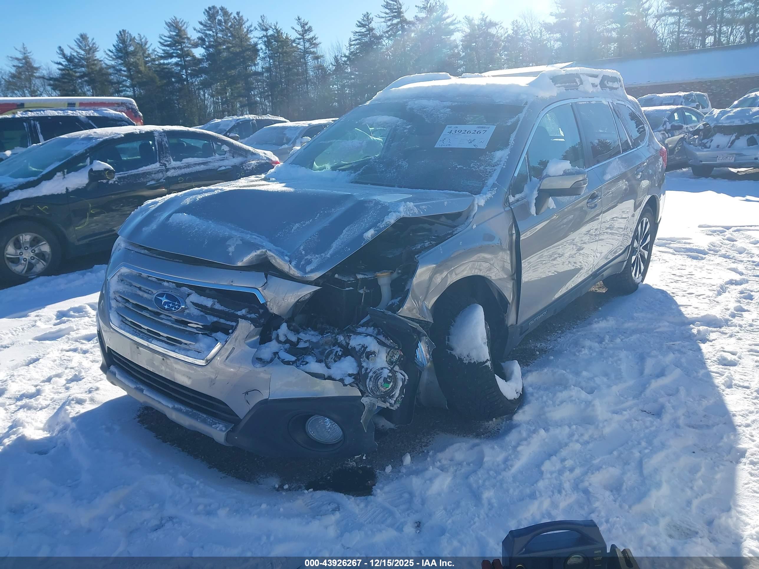 SUBARU OUTBACK image 2