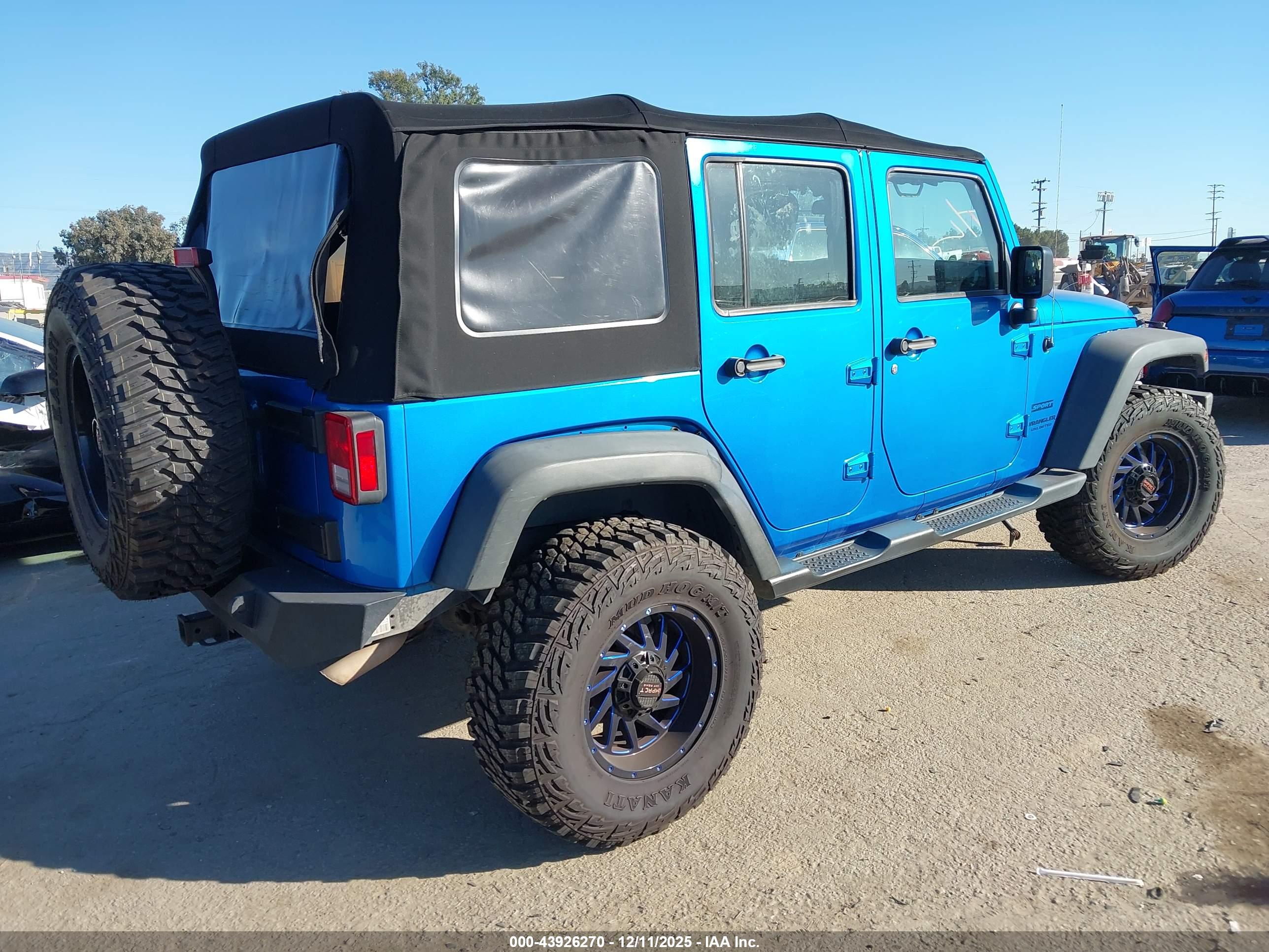JEEP WRANGLER image 4