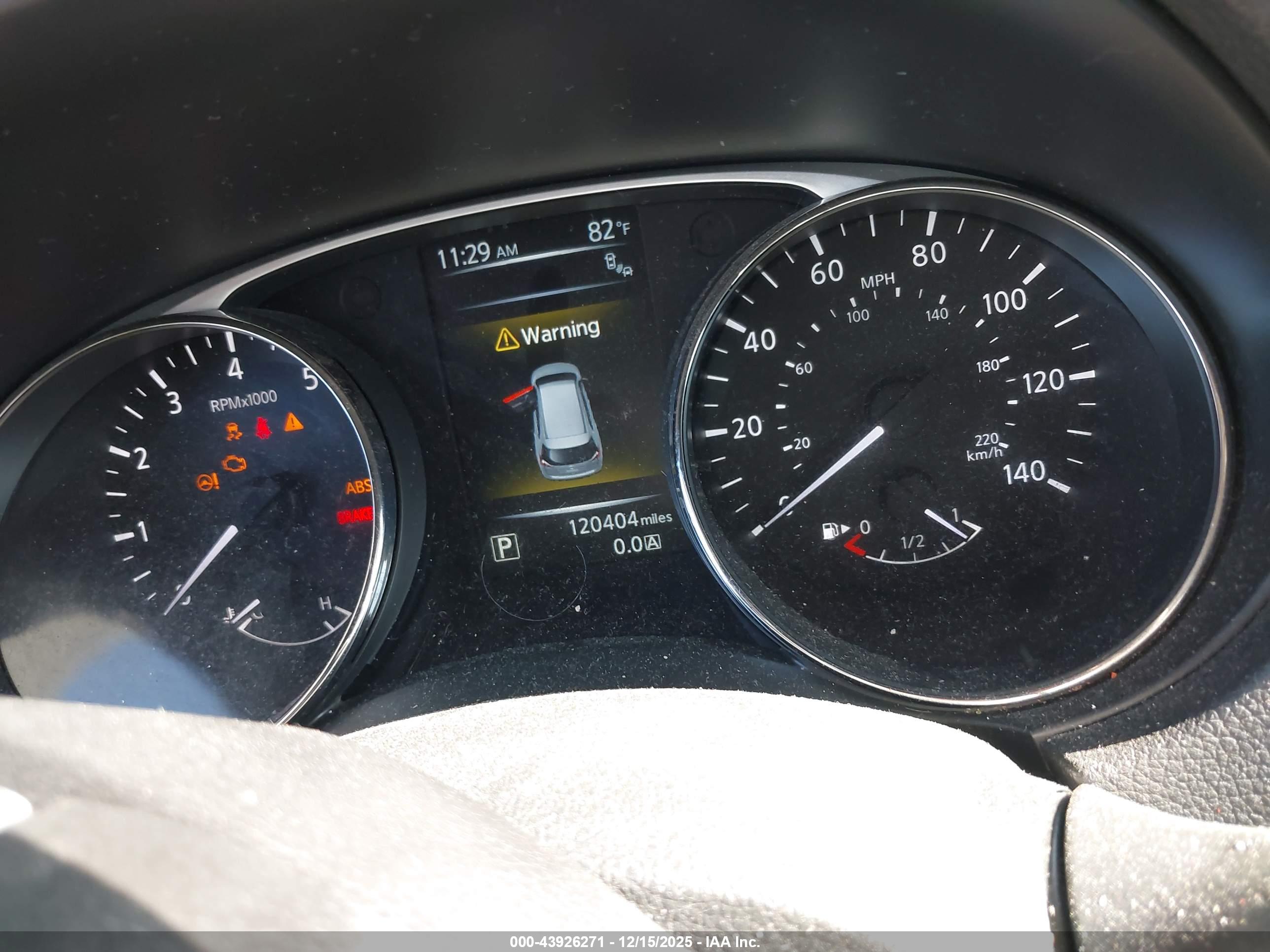 NISSAN ROGUE image 7