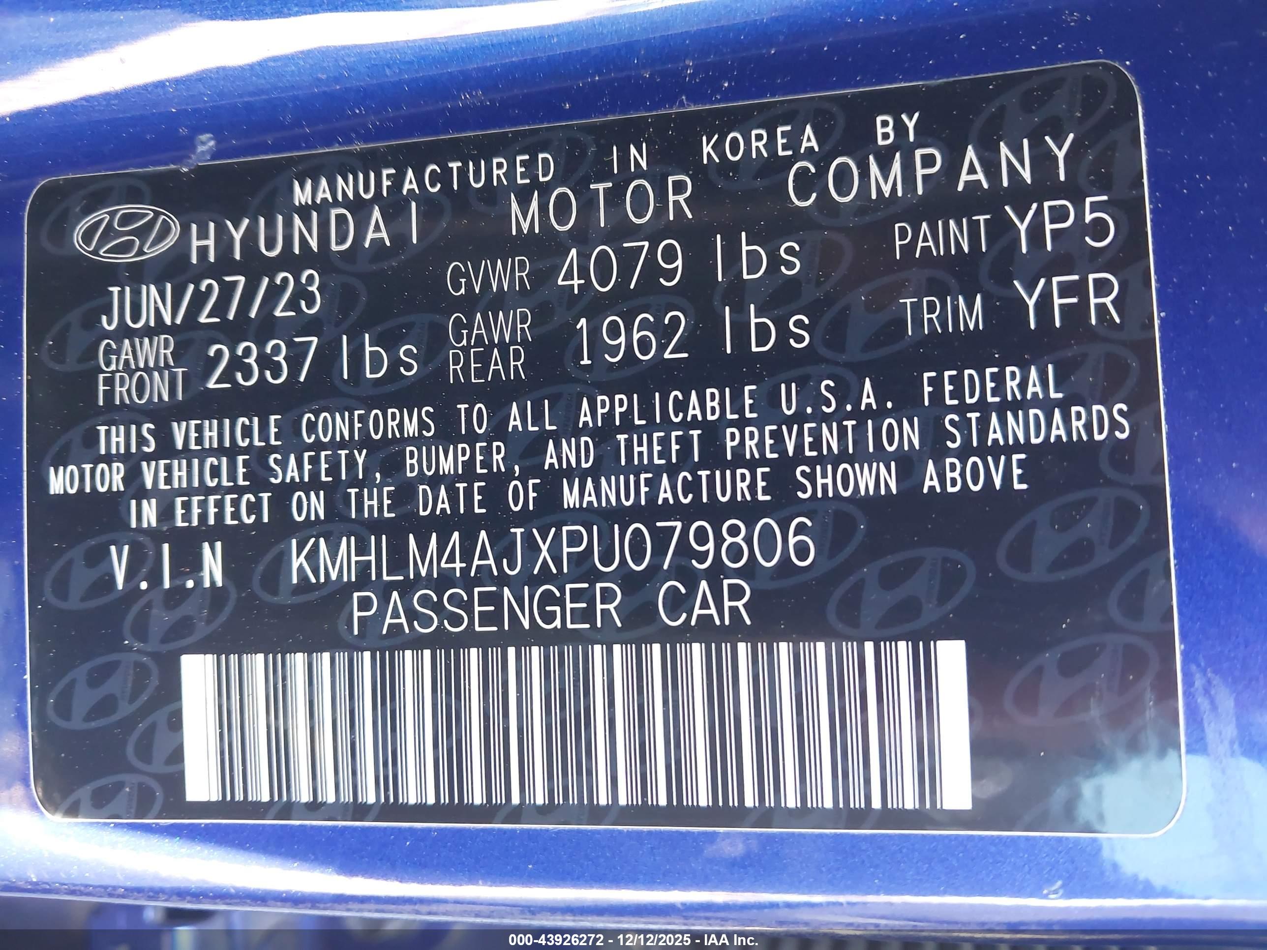 HYUNDAI ELANTRA image 9