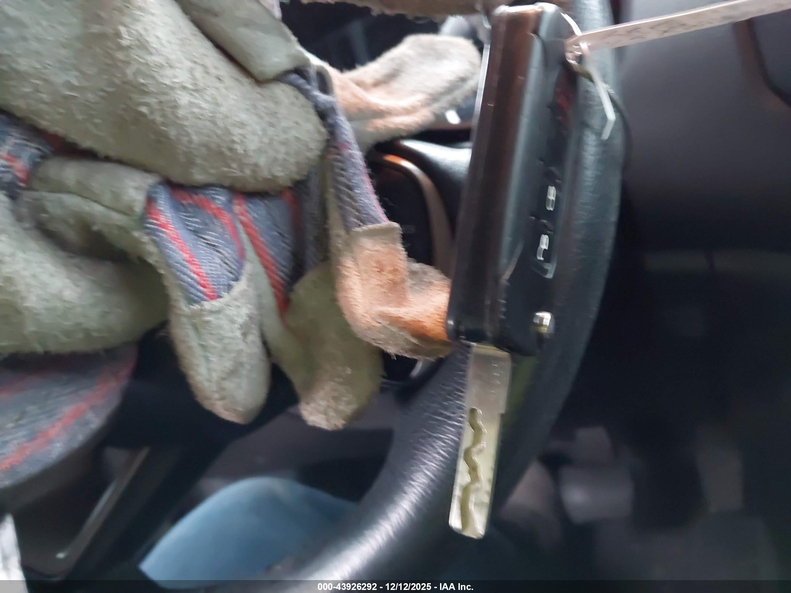 JEEP RENEGADE image 11