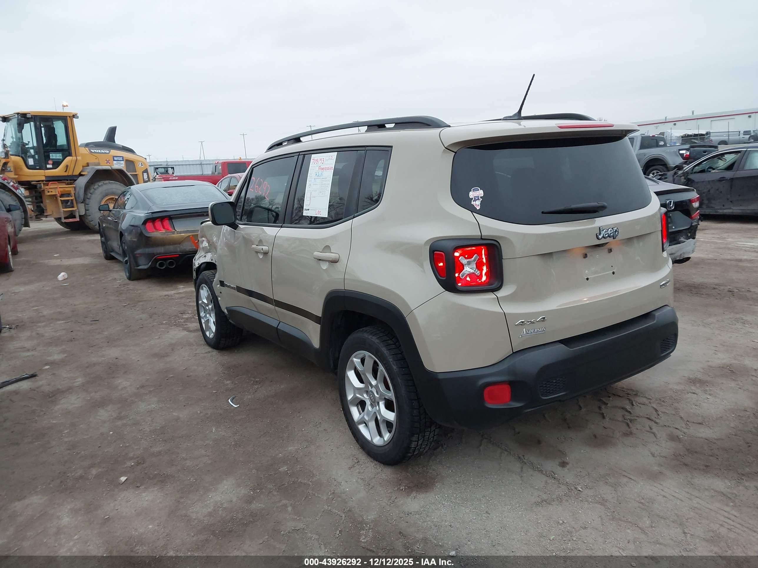 JEEP RENEGADE image 3