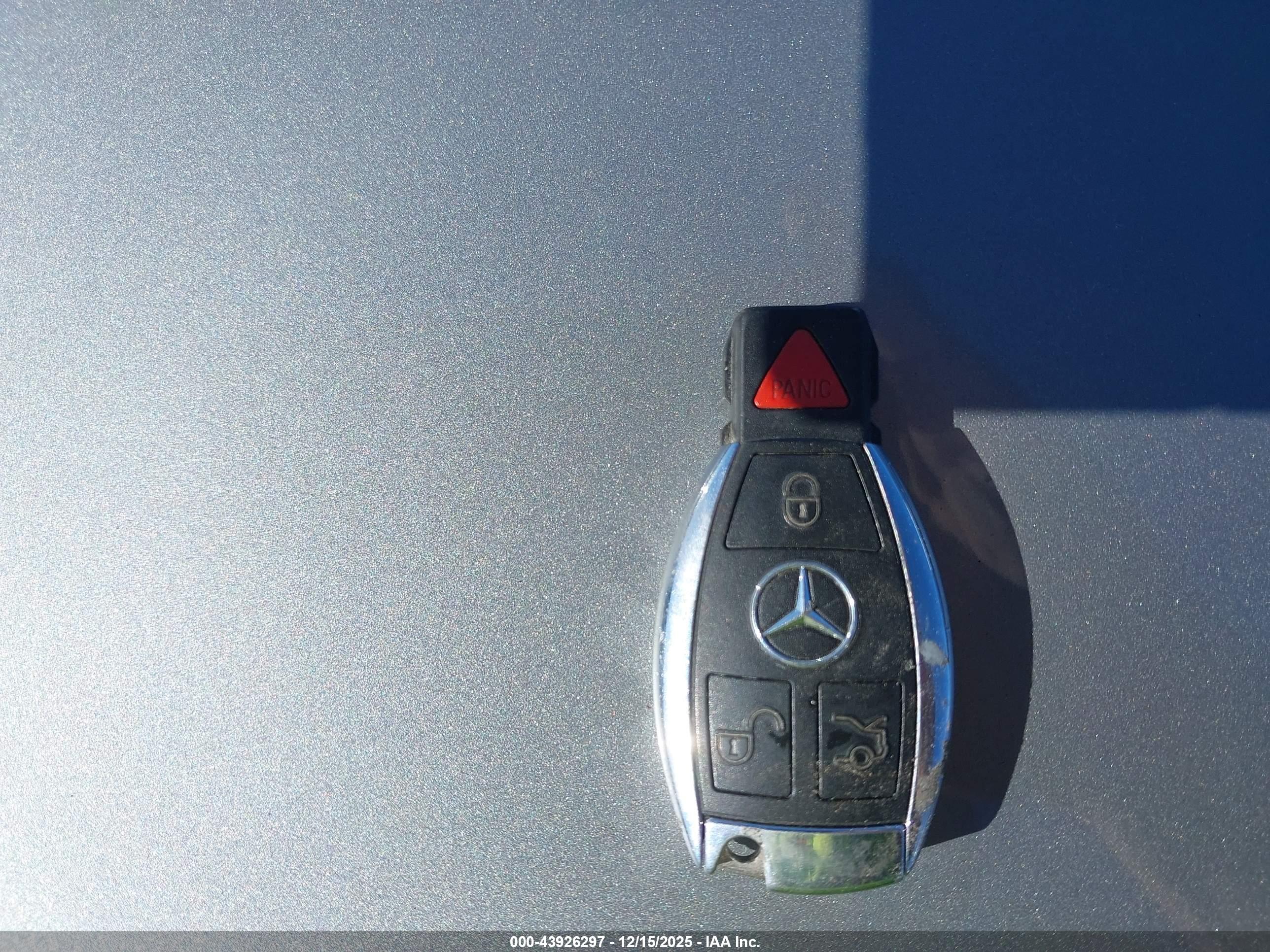 MERCEDES-BENZ S image 11
