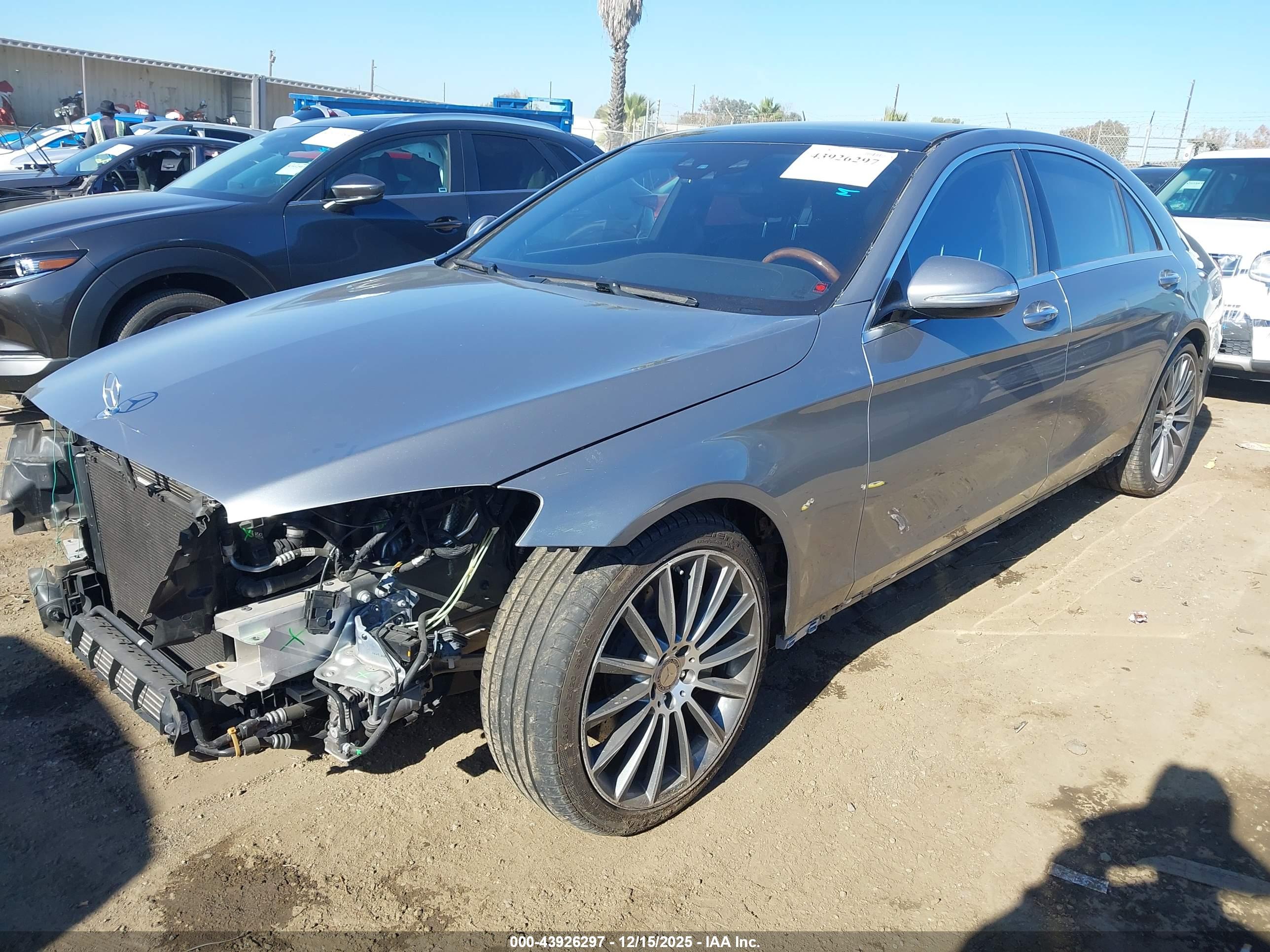 MERCEDES-BENZ S image 2