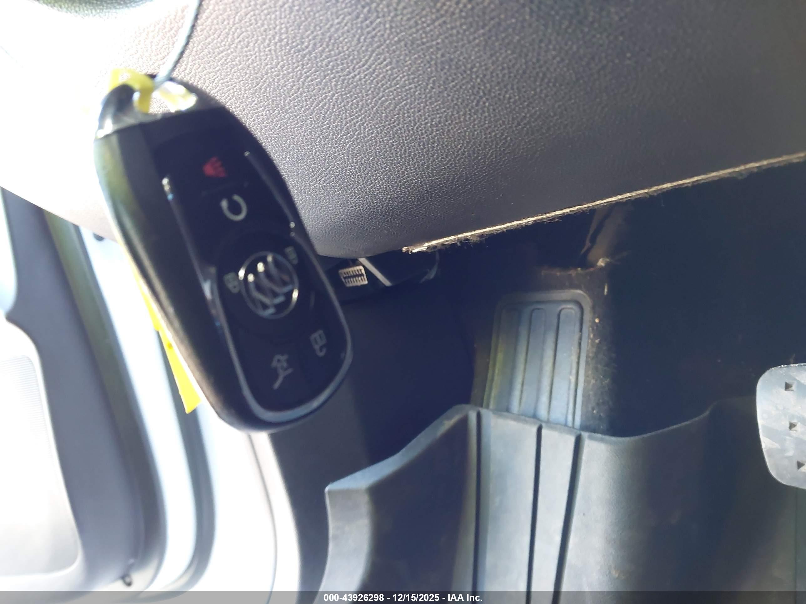 BUICK ENCLAVE image 11