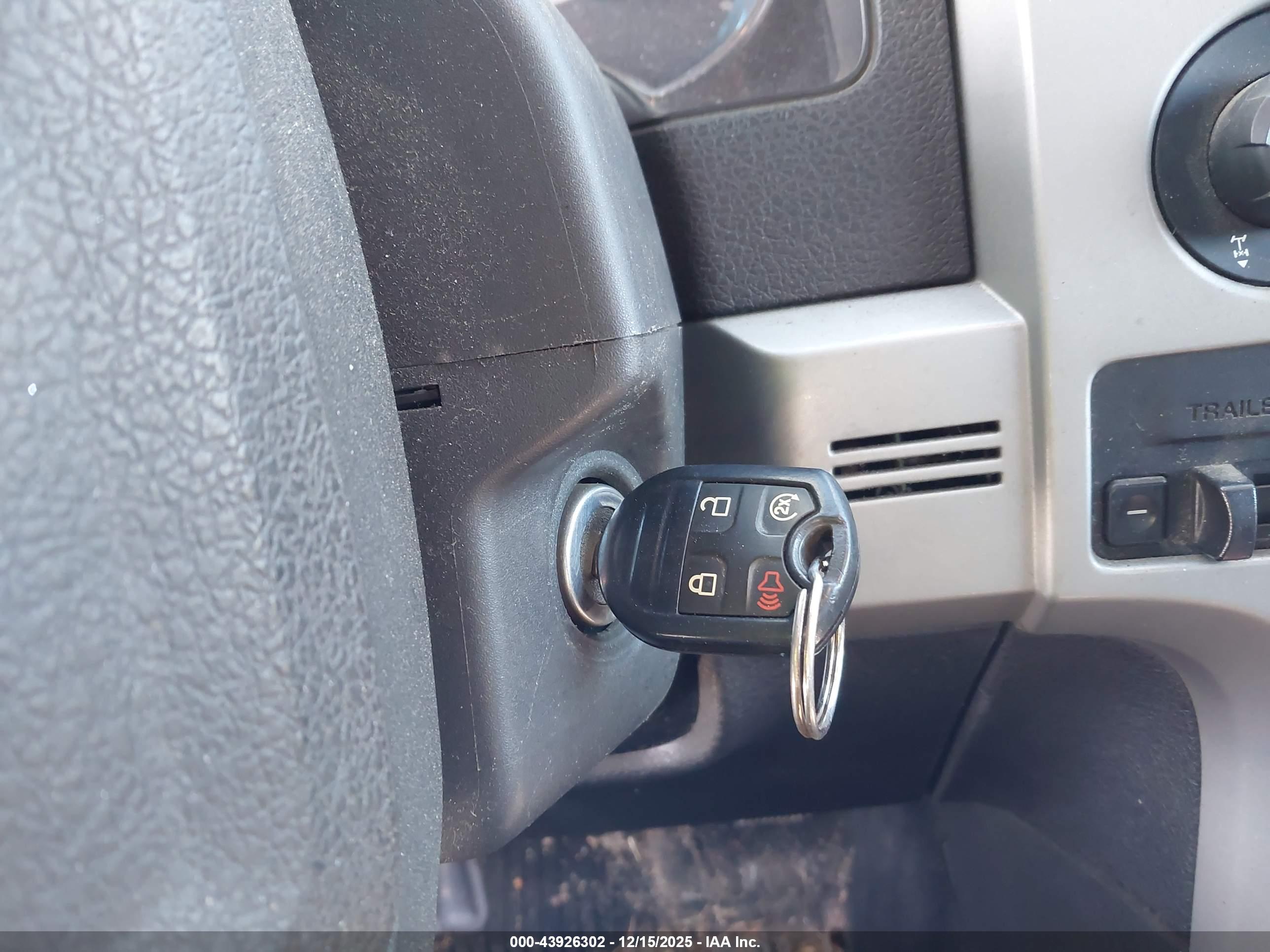 FORD F-150 image 11