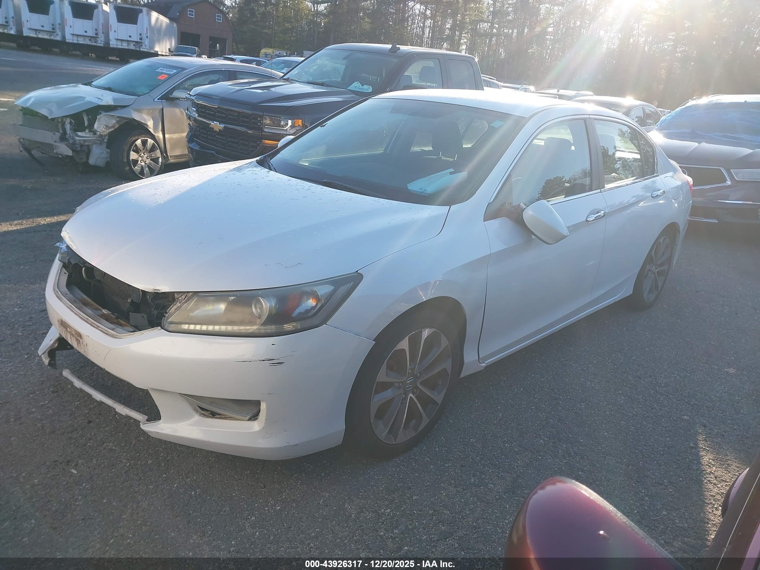 HONDA ACCORD image 2