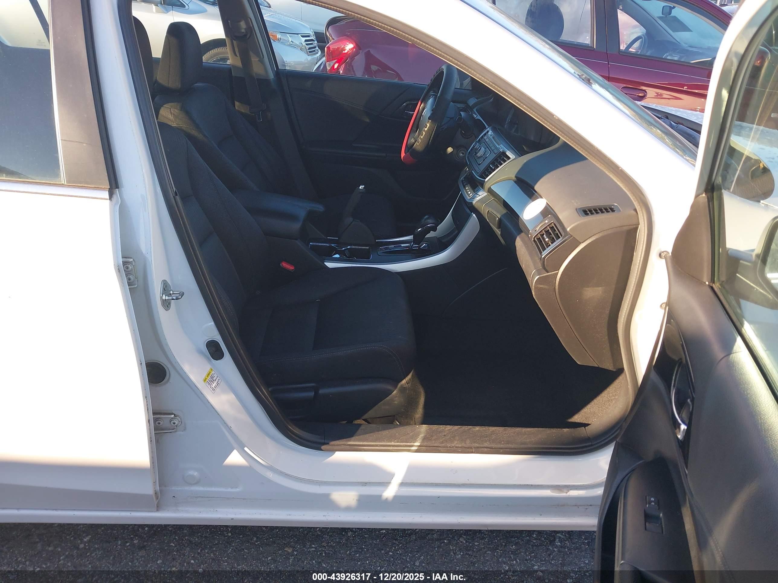 HONDA ACCORD image 5