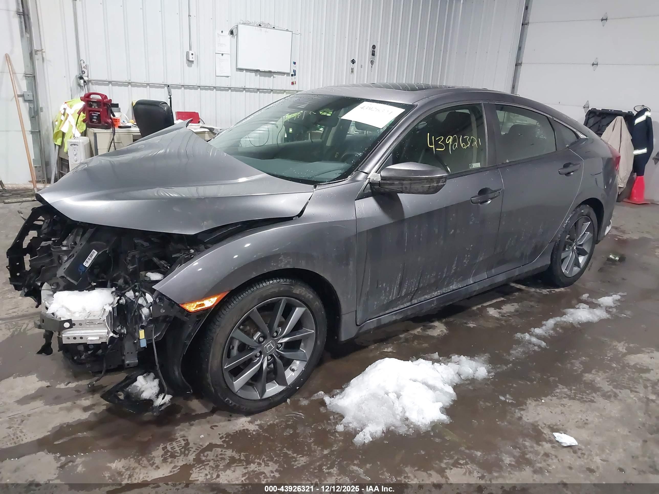 HONDA CIVIC image 2