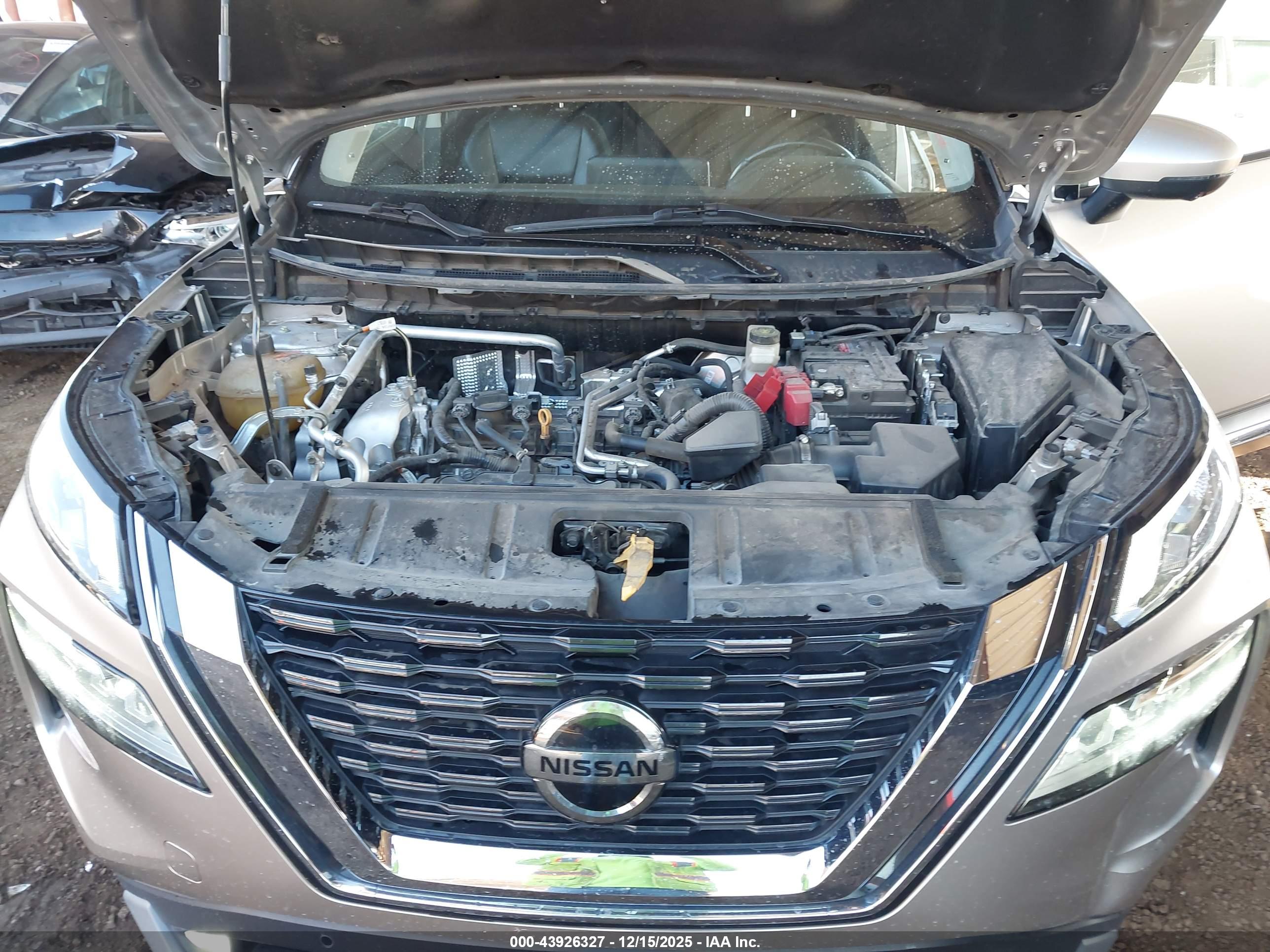 NISSAN ROGUE image 10