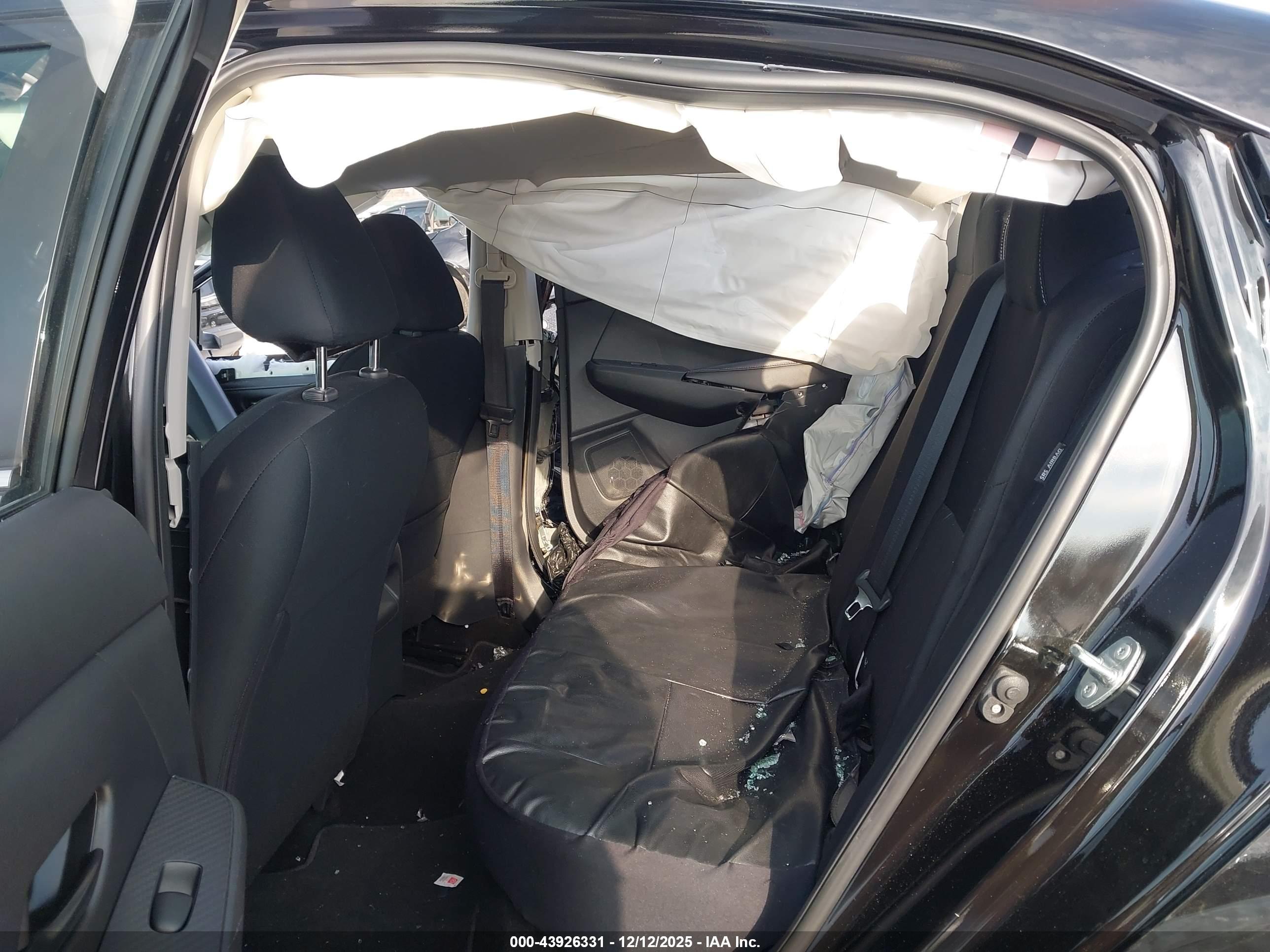 NISSAN SENTRA image 8