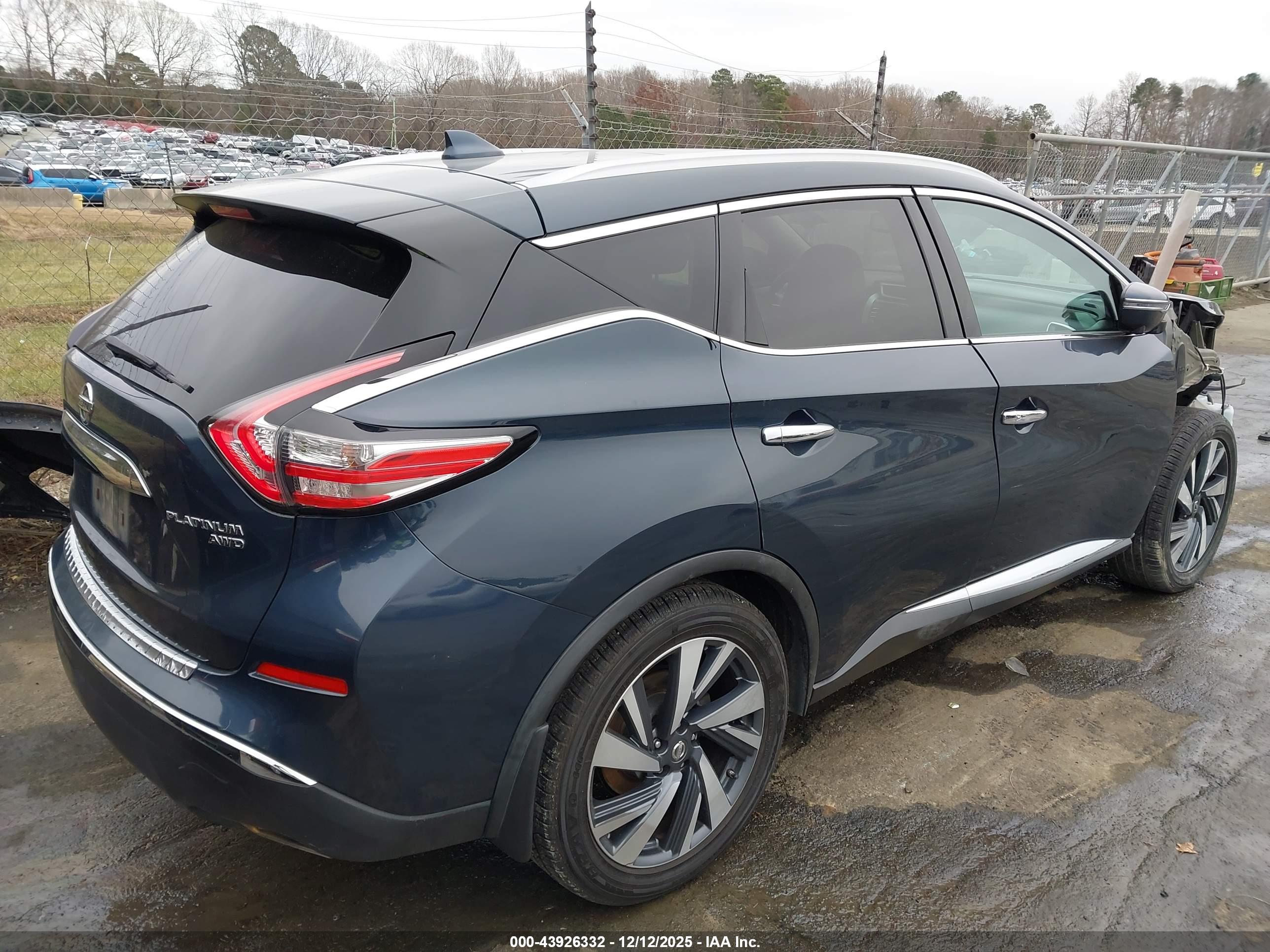 NISSAN MURANO image 4
