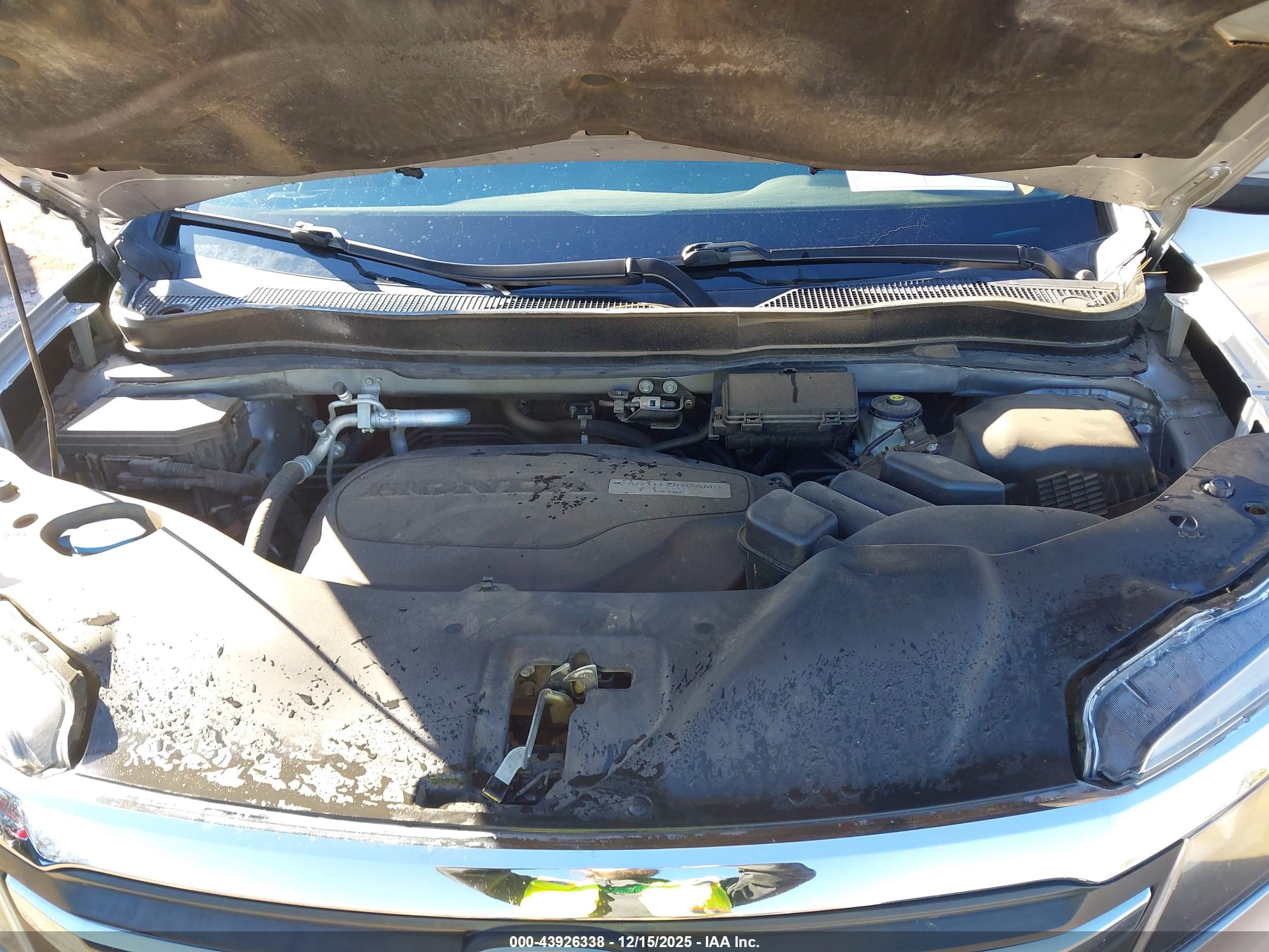 HONDA PILOT image 10