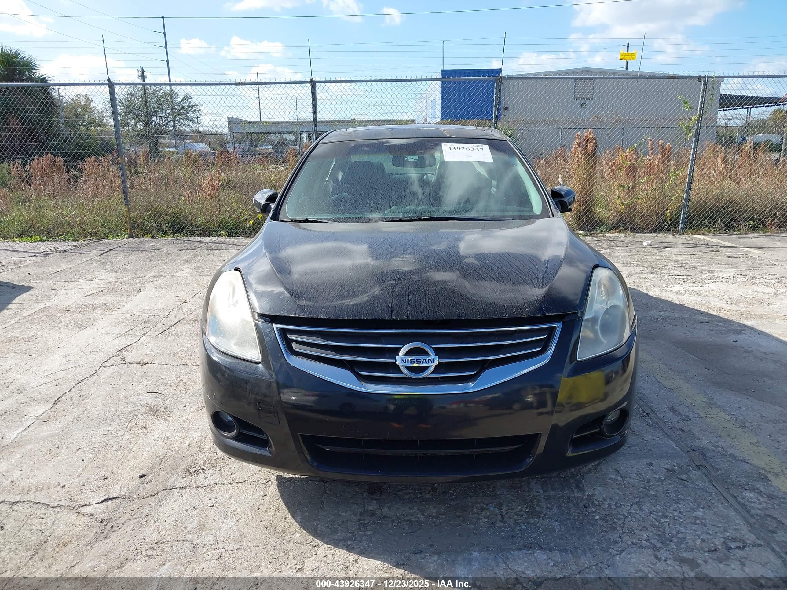 NISSAN ALTIMA image 6