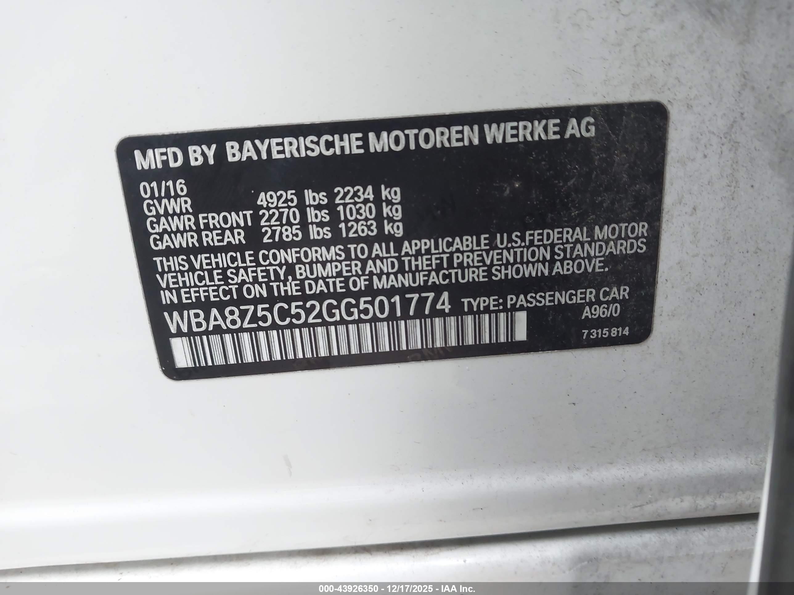 BMW 328I image 9