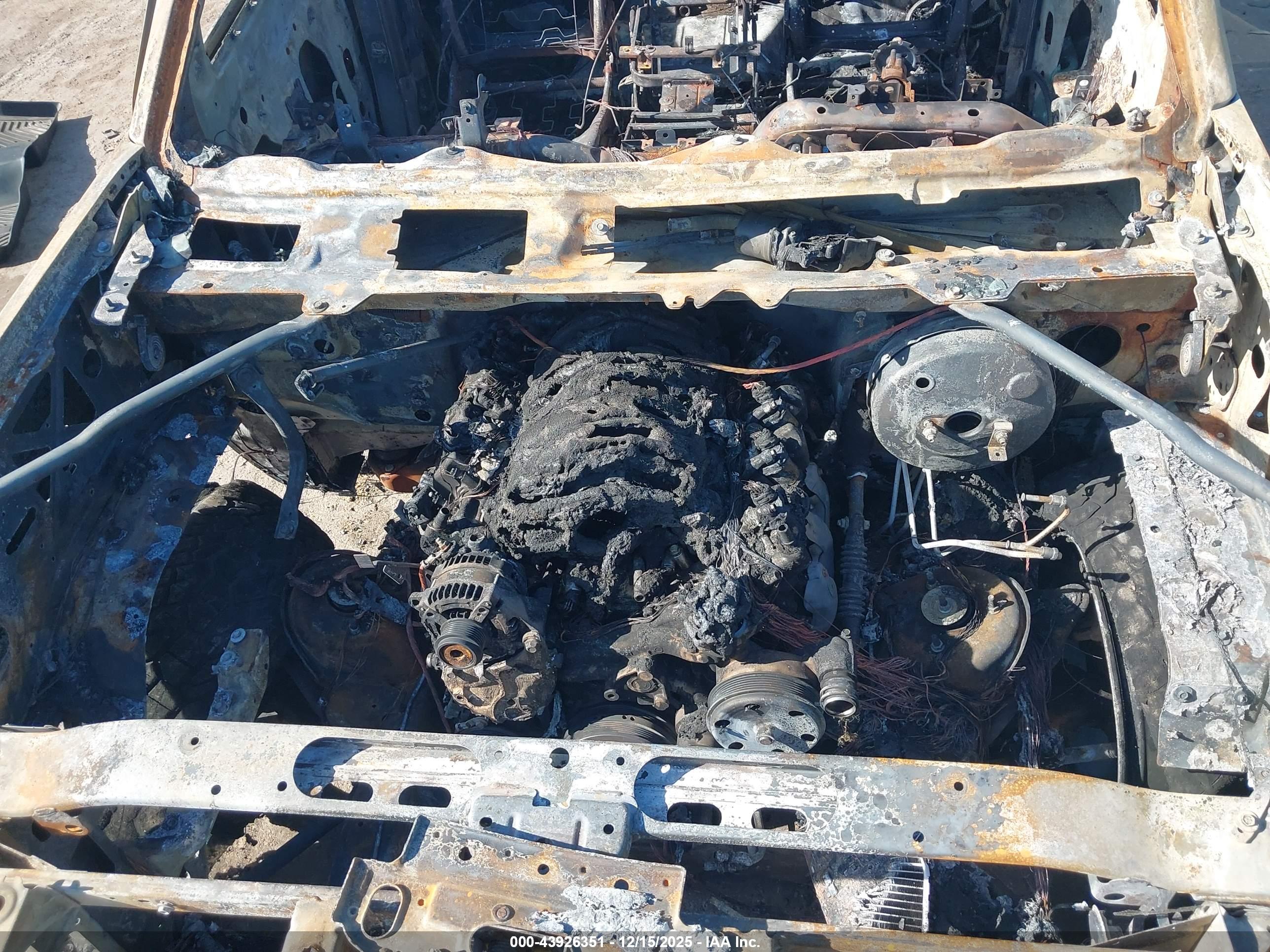 GMC SIERRA image 10
