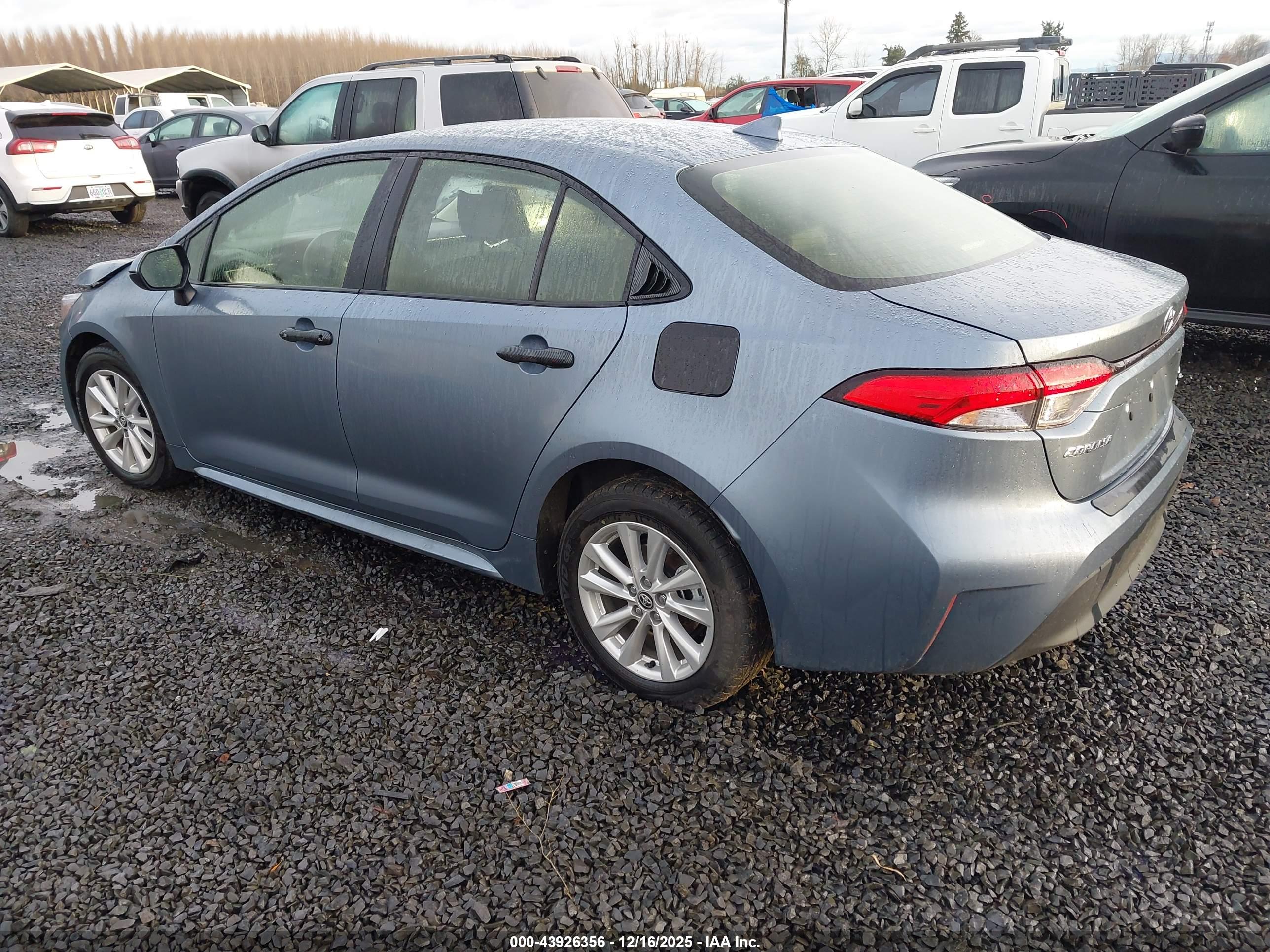 TOYOTA COROLLA image 3
