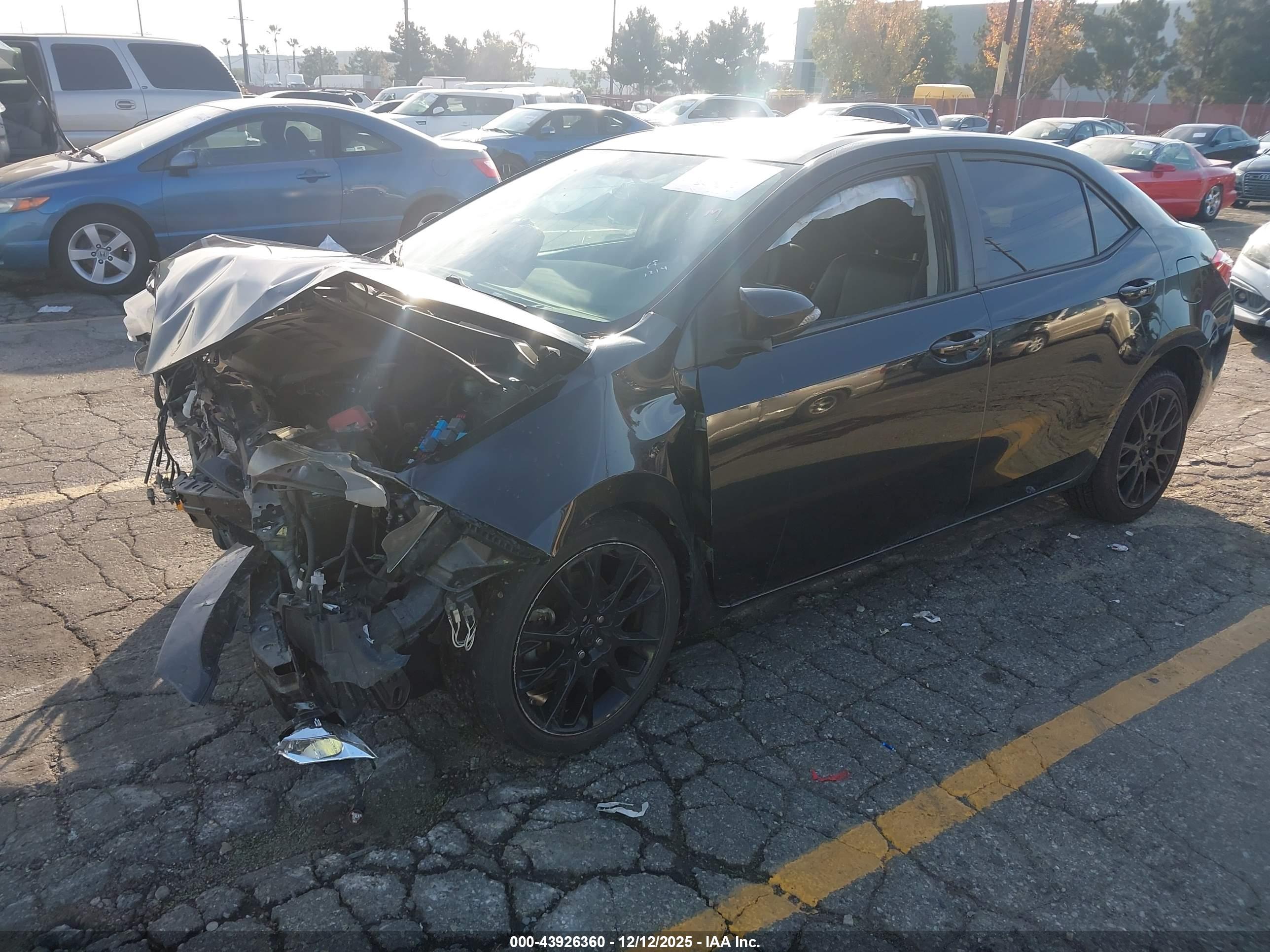 TOYOTA COROLLA image 2