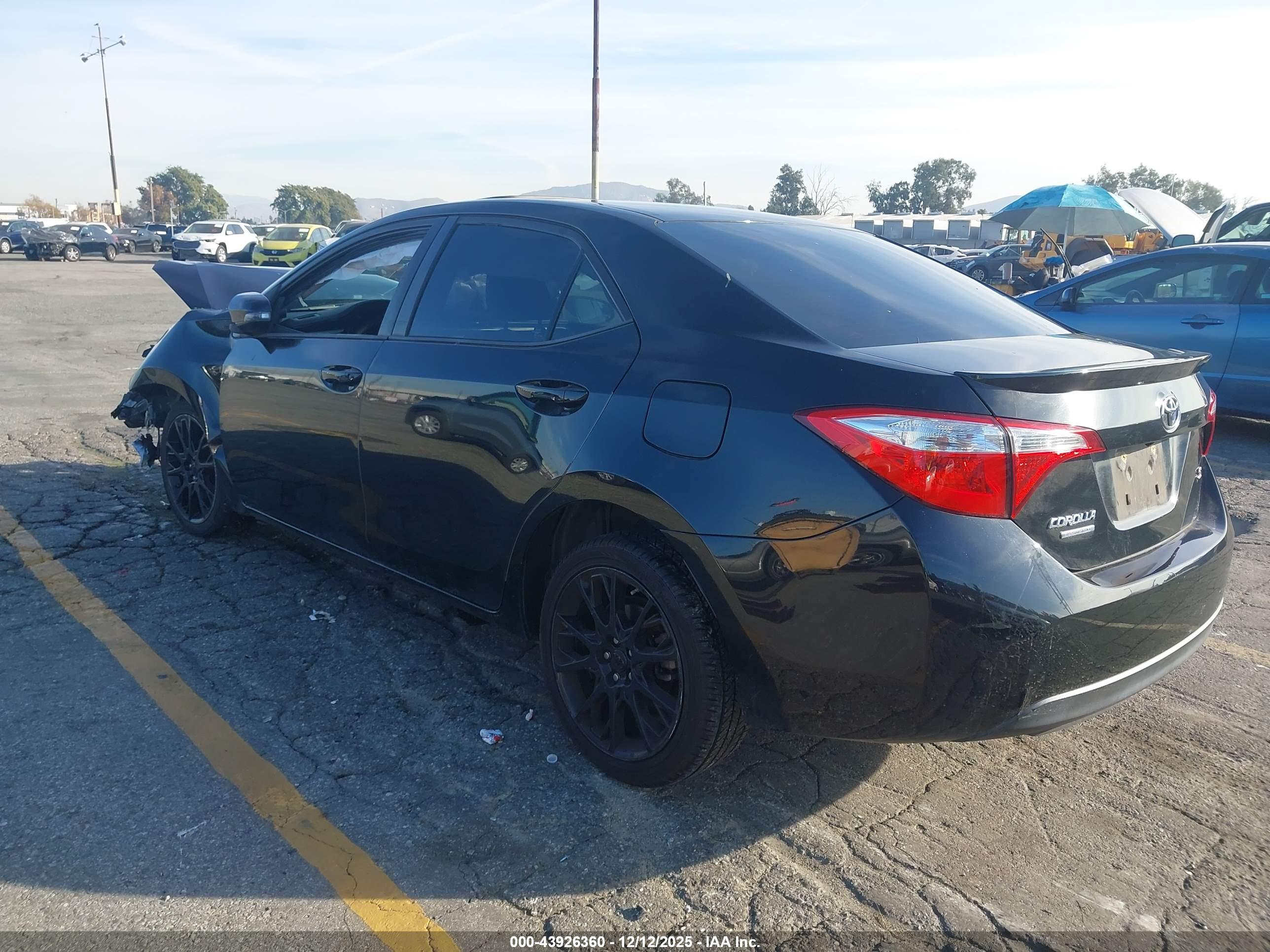 TOYOTA COROLLA image 3