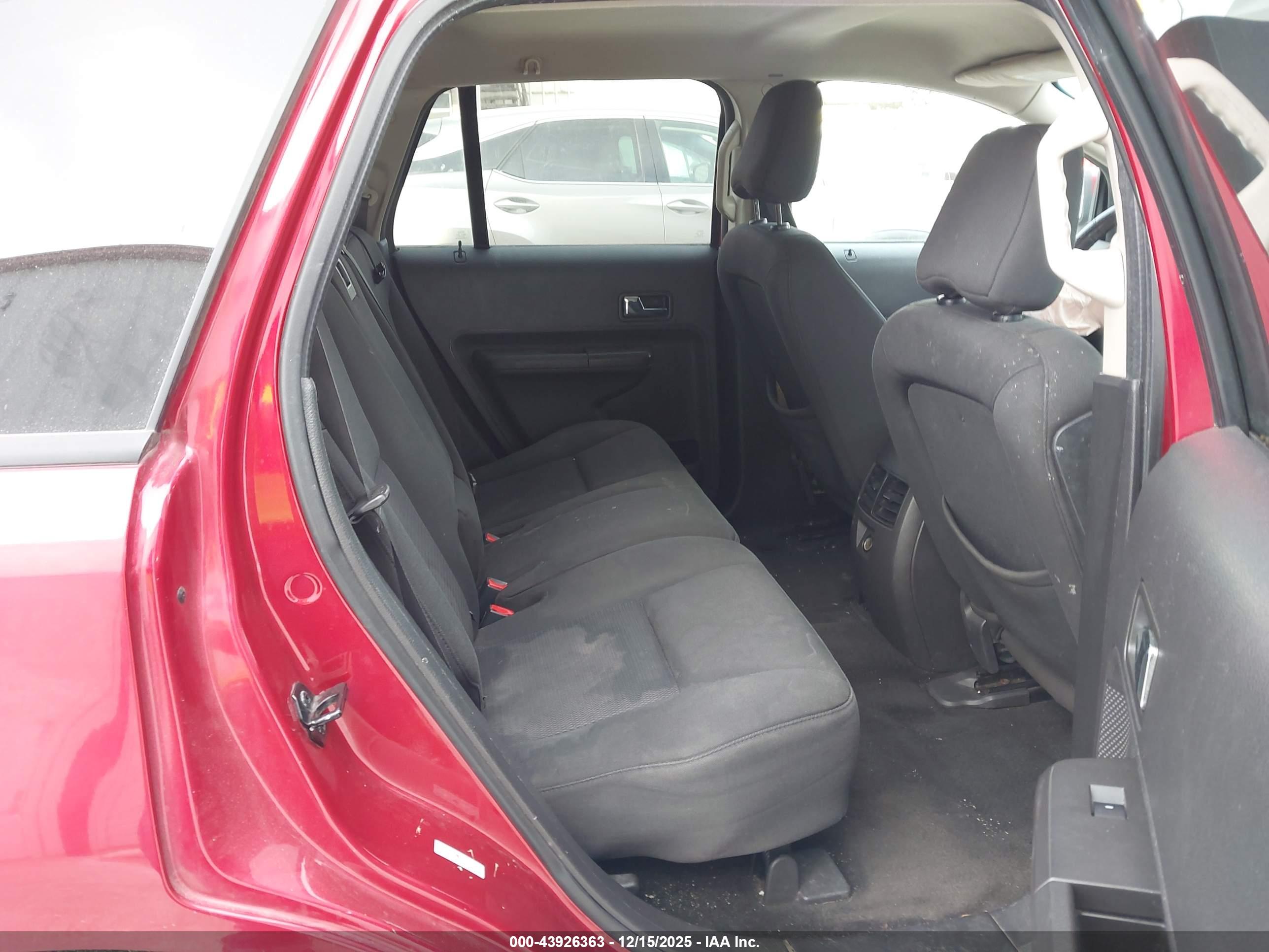 FORD EDGE image 8