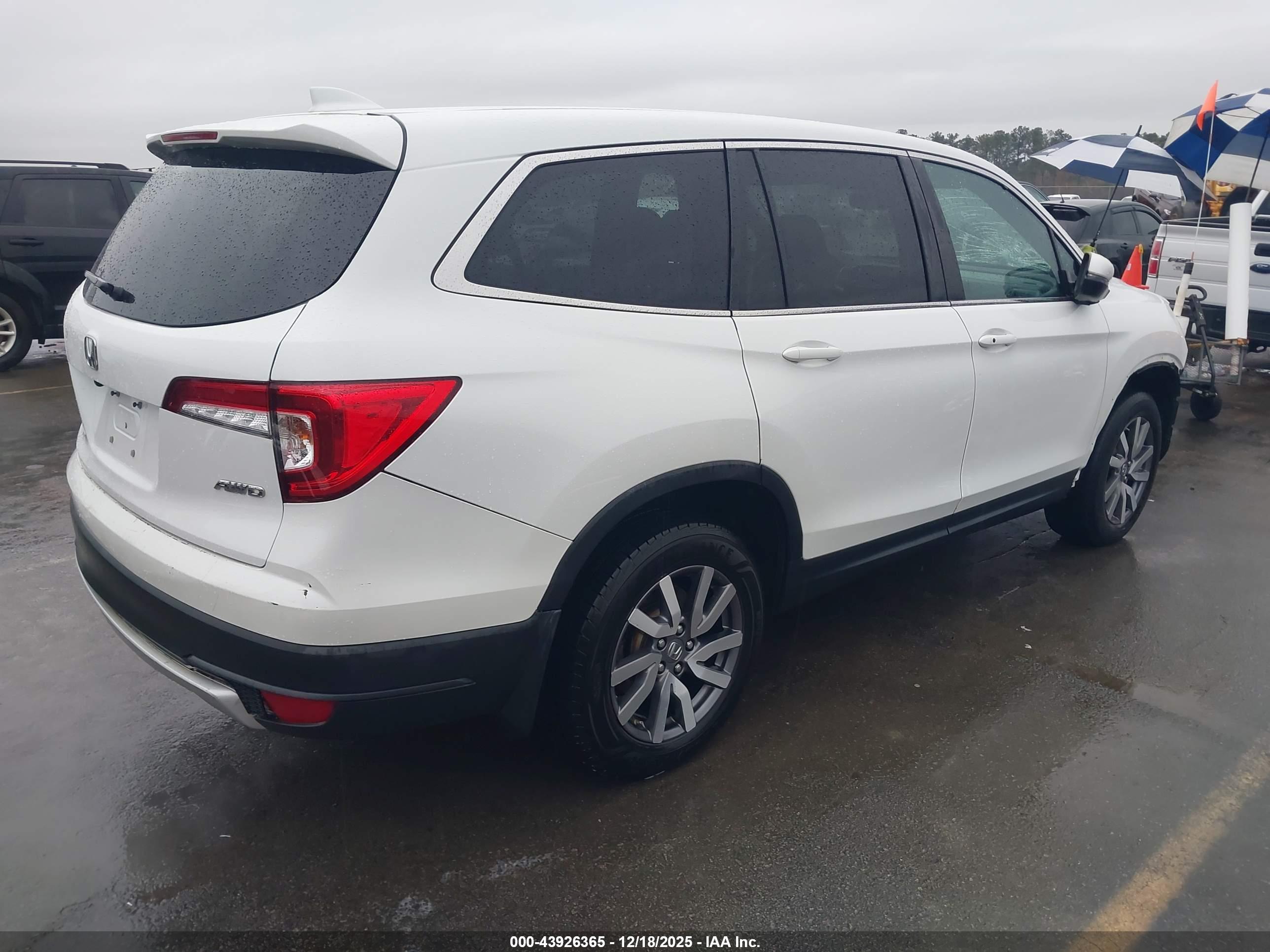 HONDA PILOT image 4