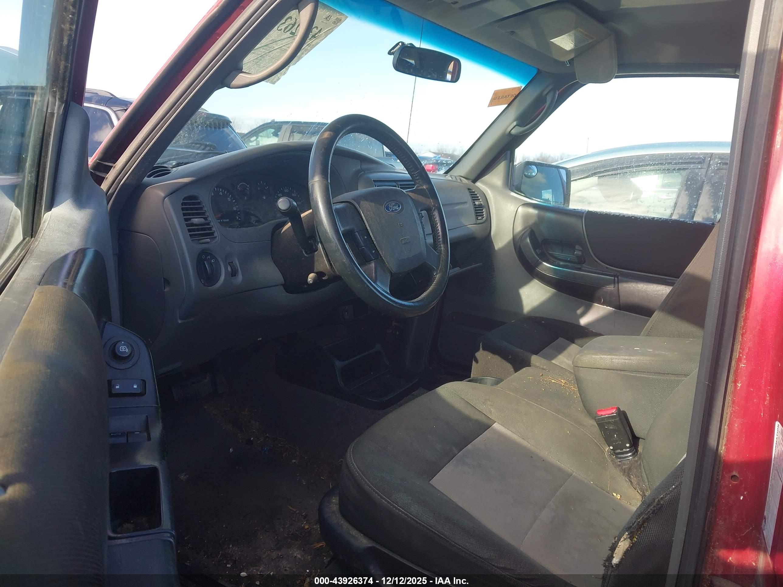FORD RANGER image 5