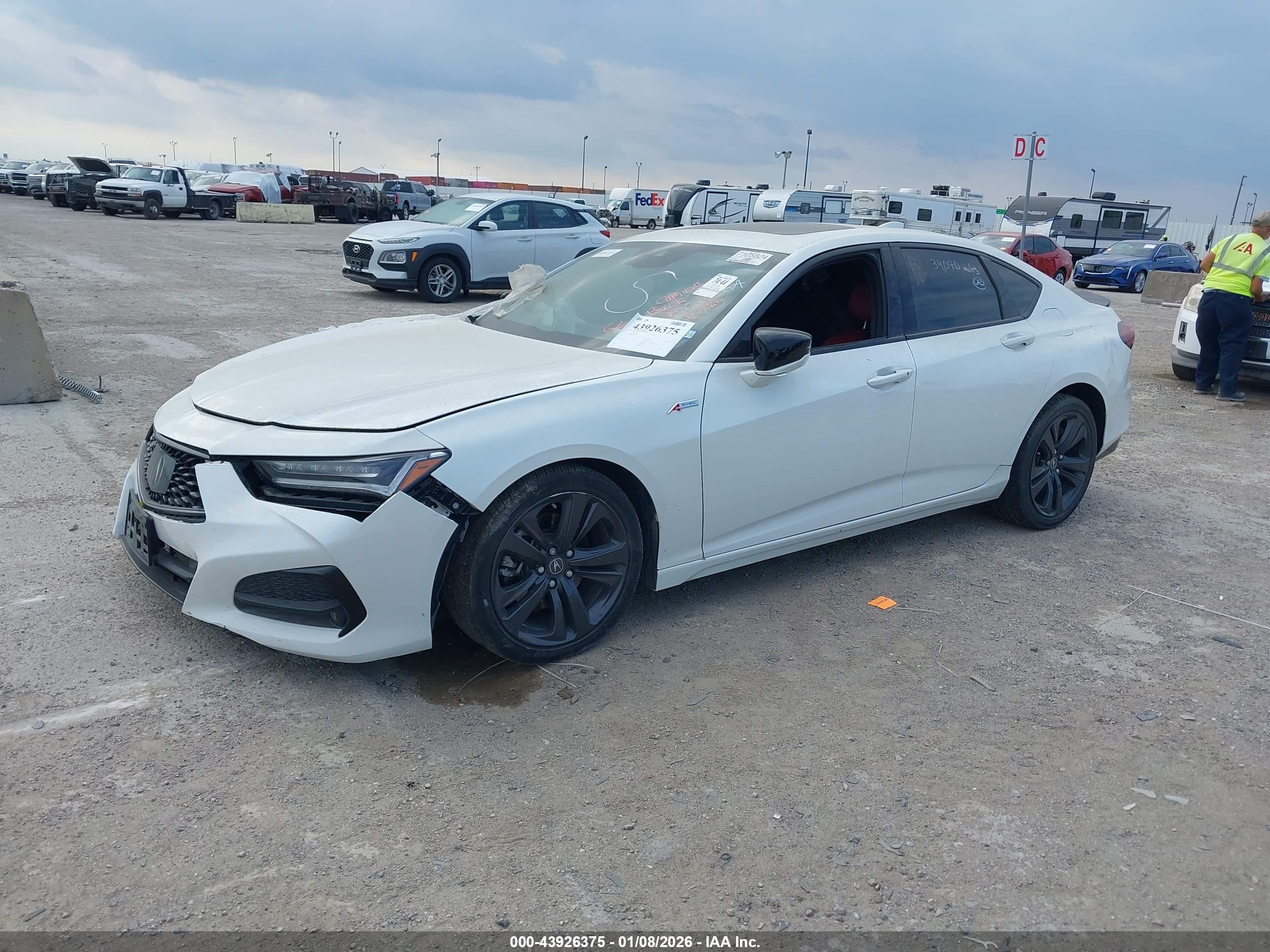 ACURA TLX image 2