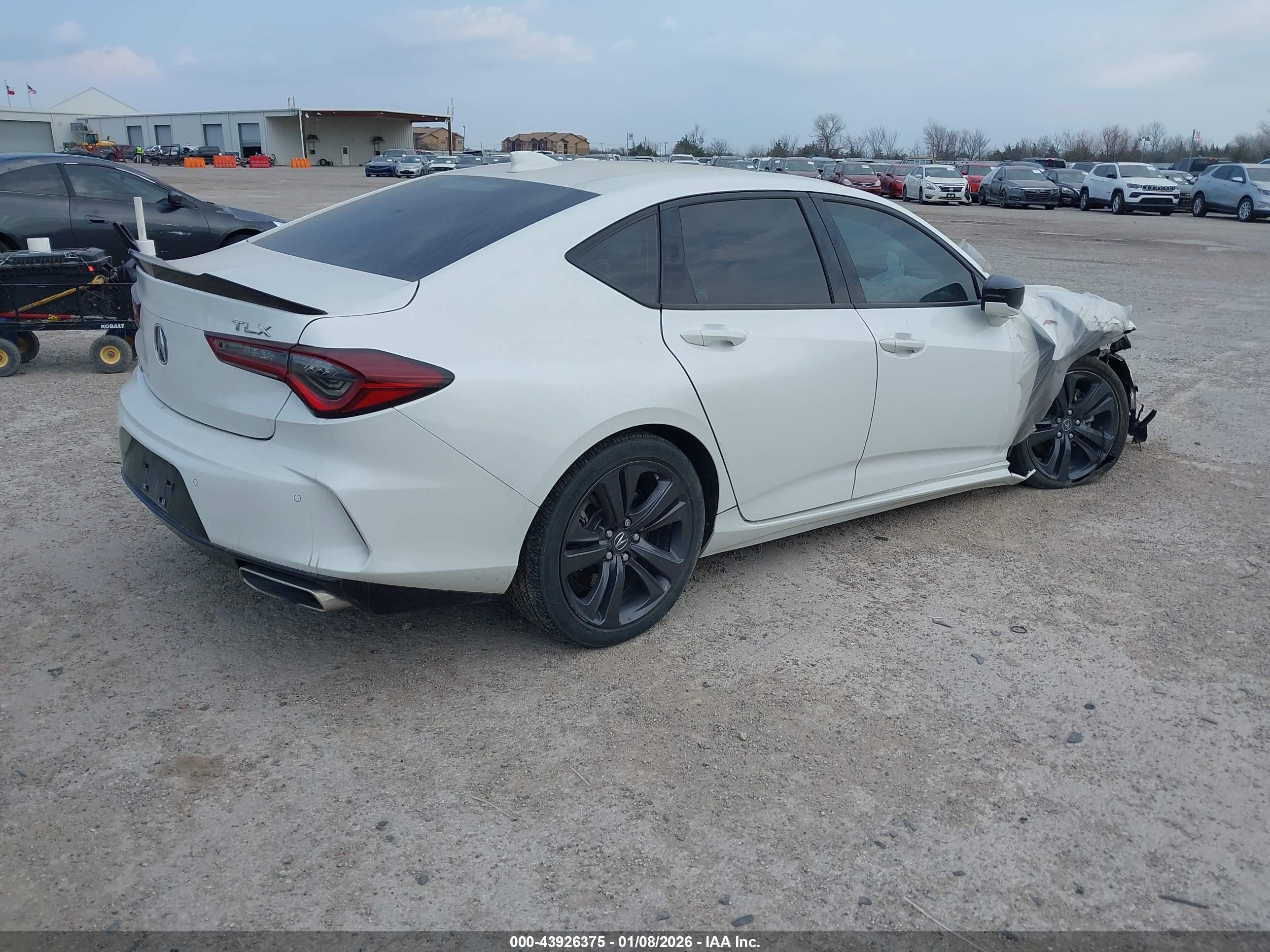 ACURA TLX image 4