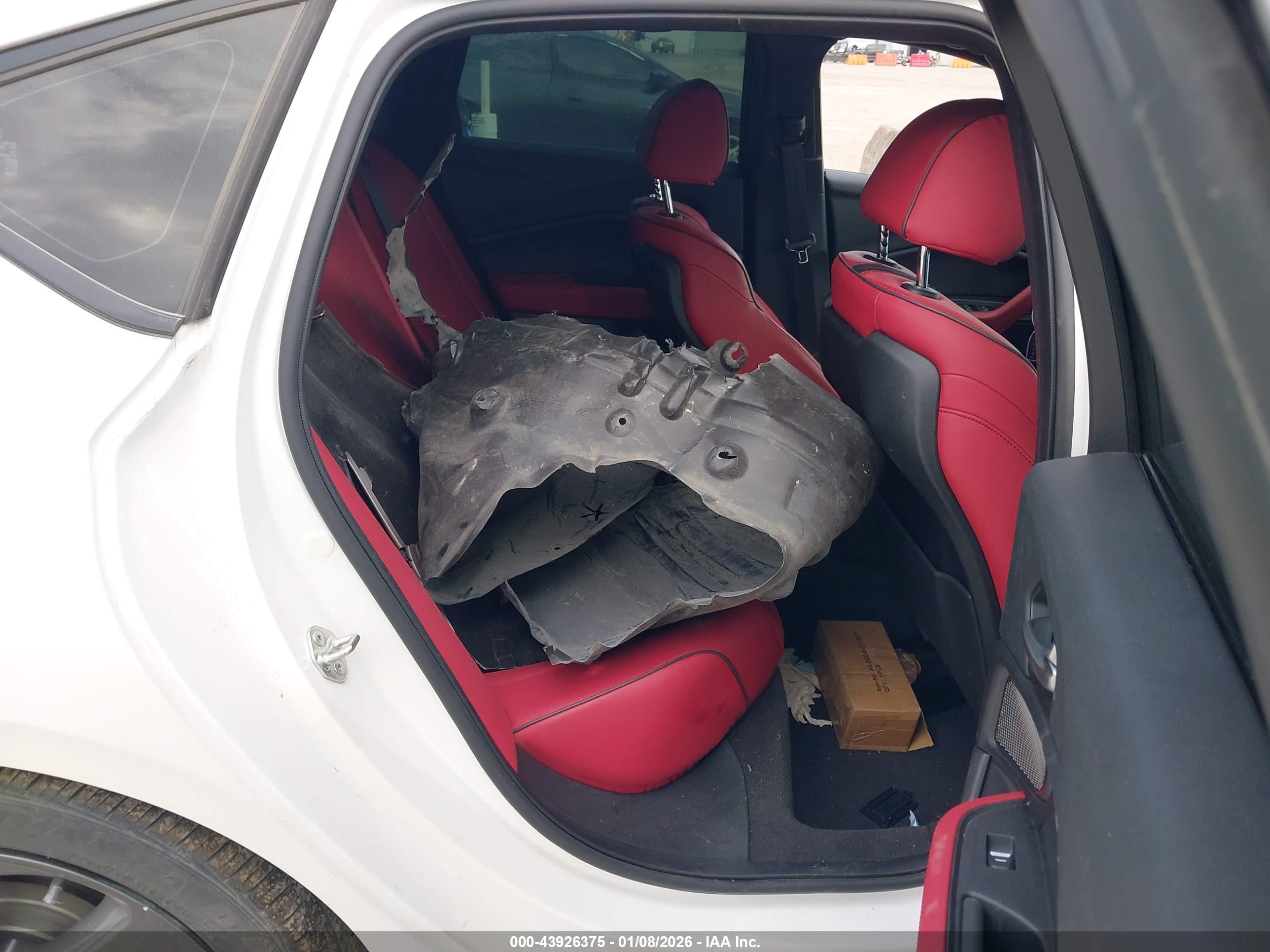 ACURA TLX image 8
