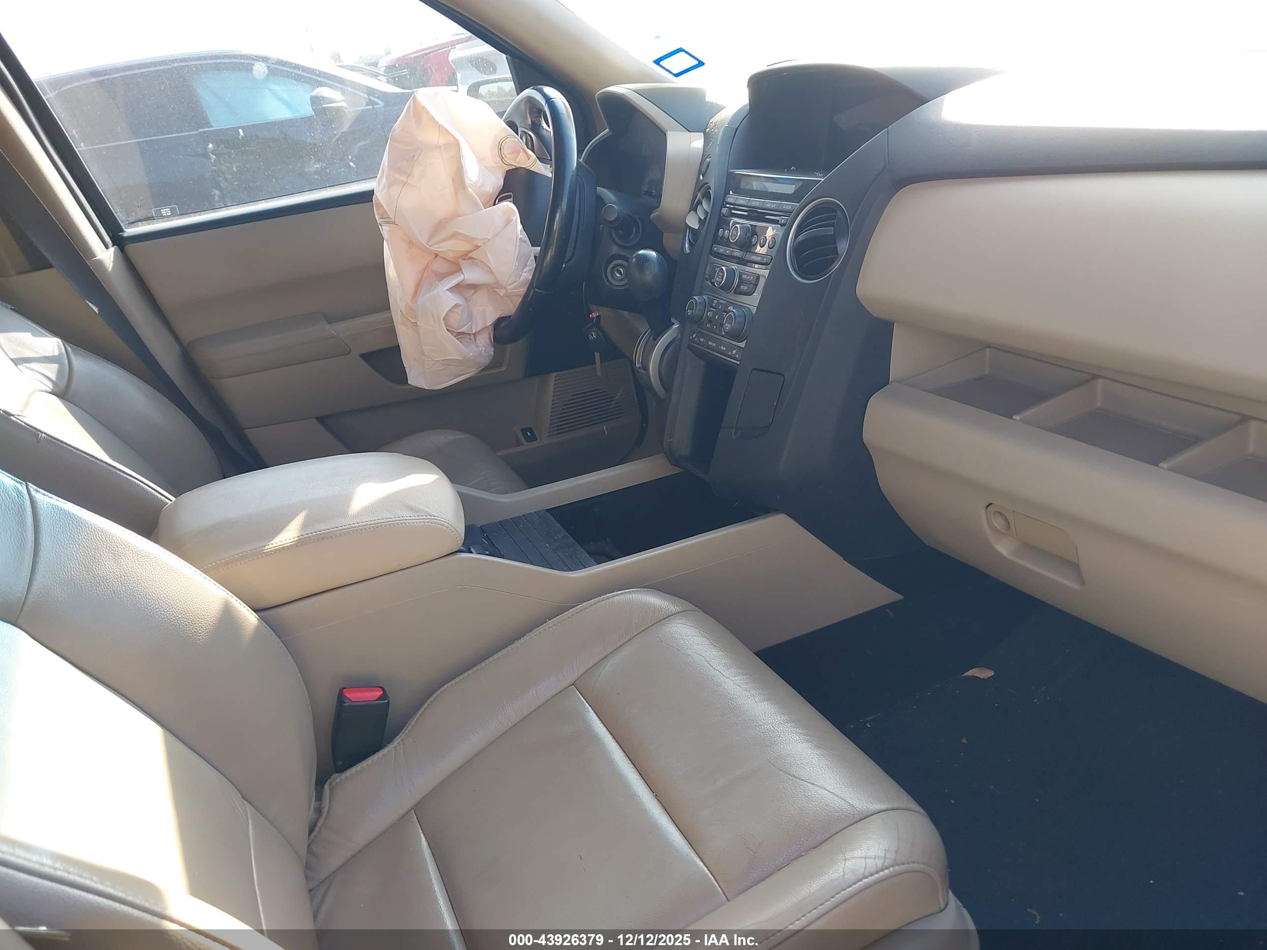 HONDA PILOT image 5
