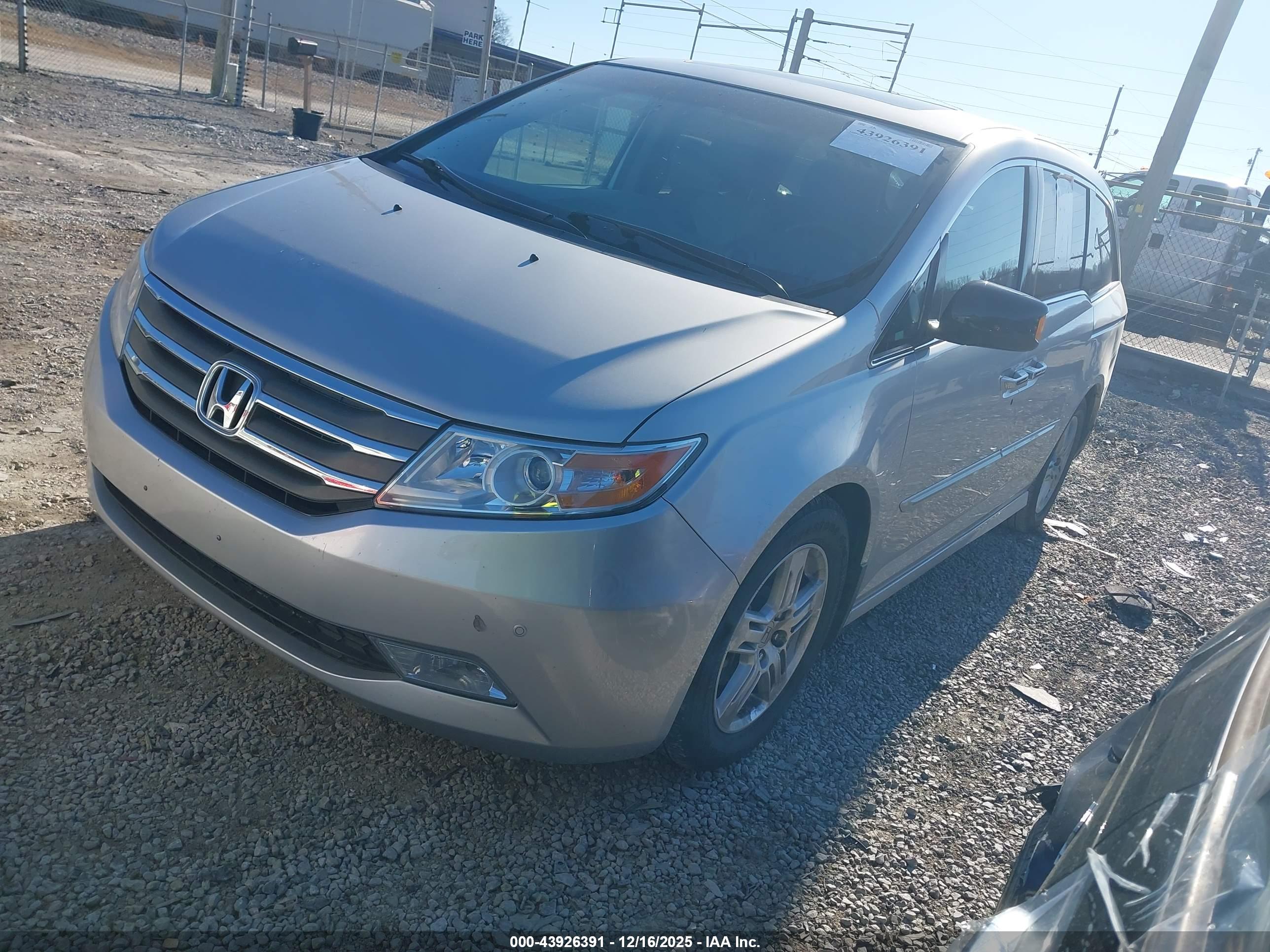 HONDA ODYSSEY image 2