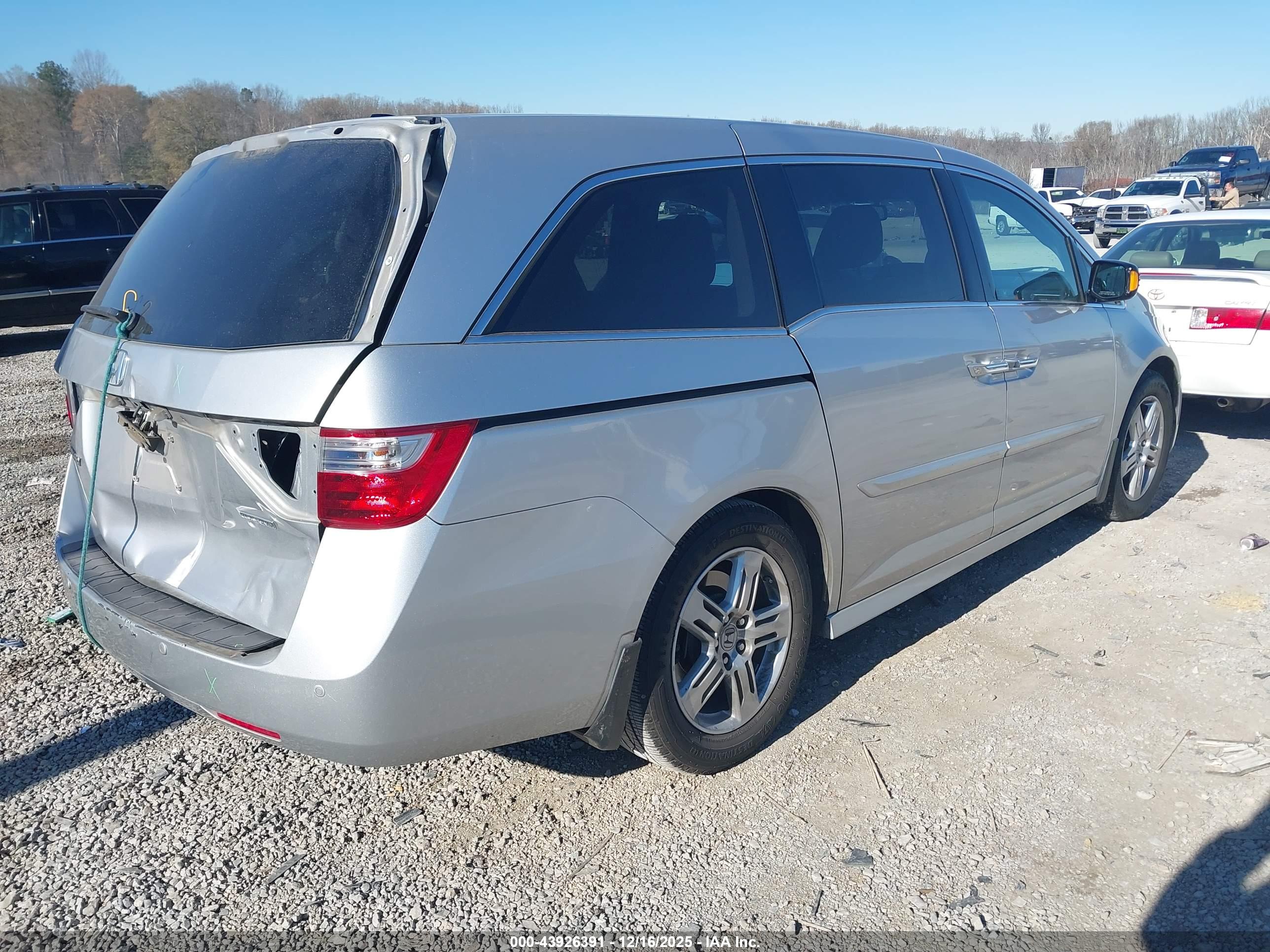 HONDA ODYSSEY image 4