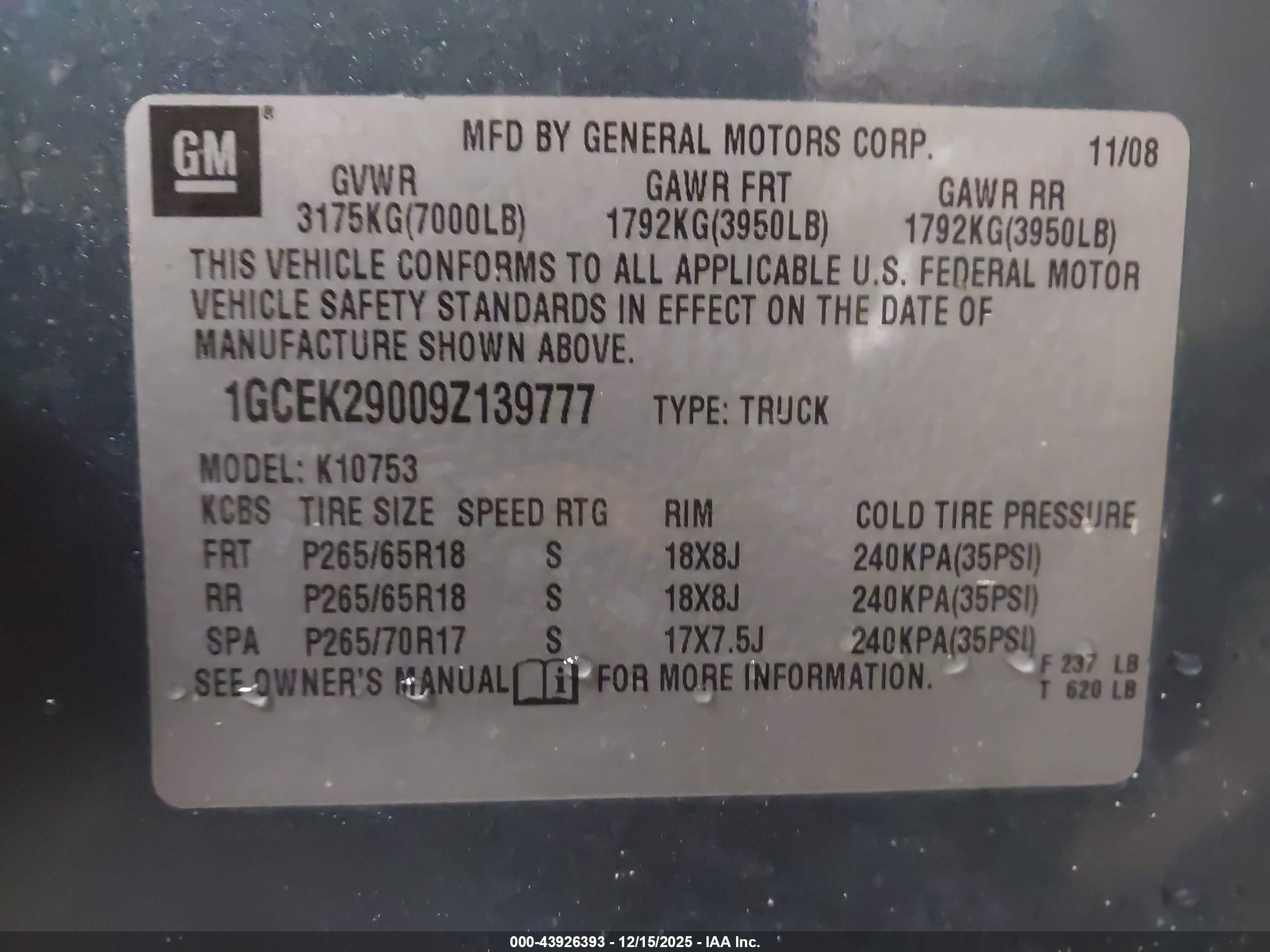 CHEVROLET SILVERADO image 9