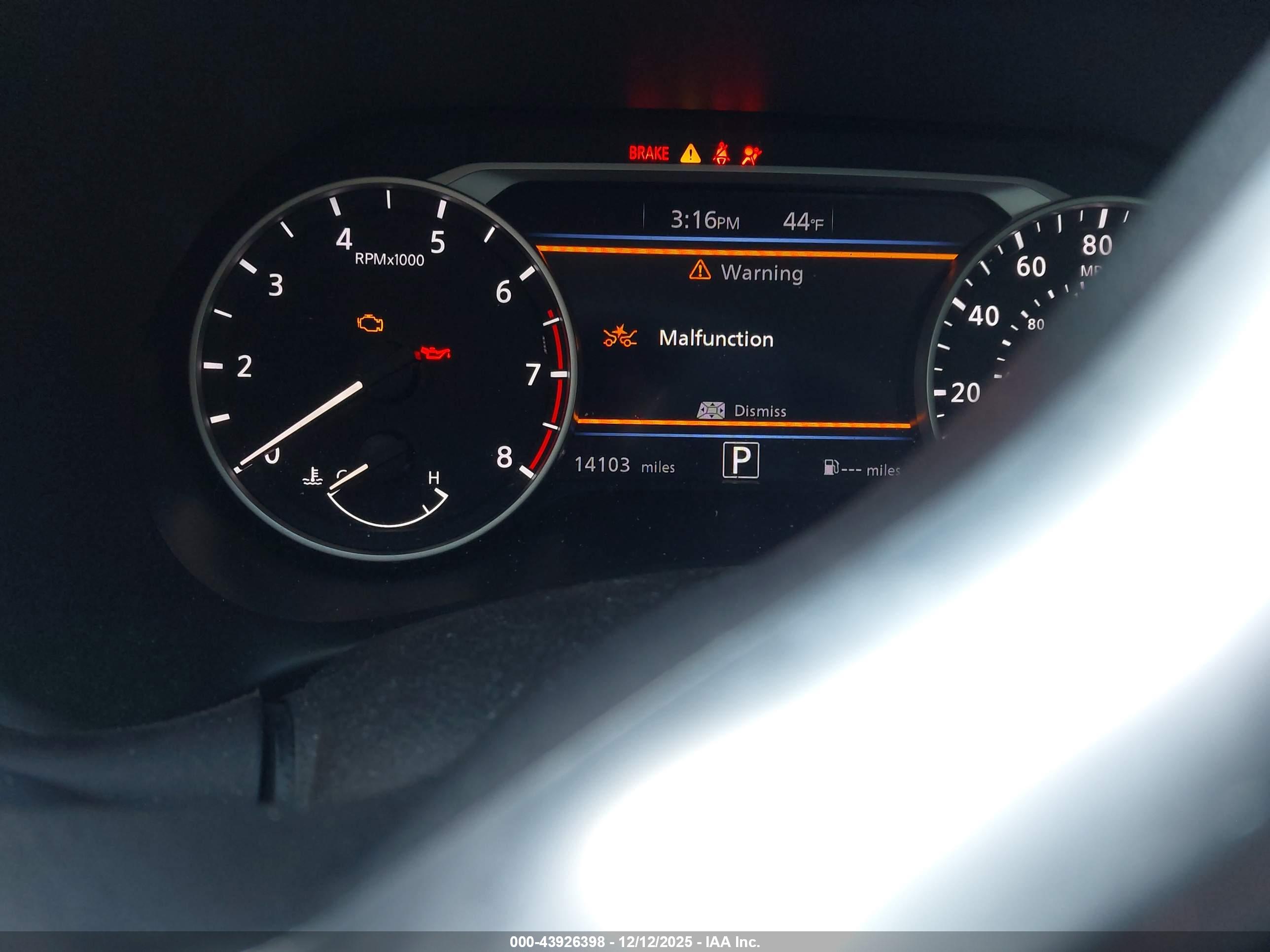 NISSAN SENTRA image 7