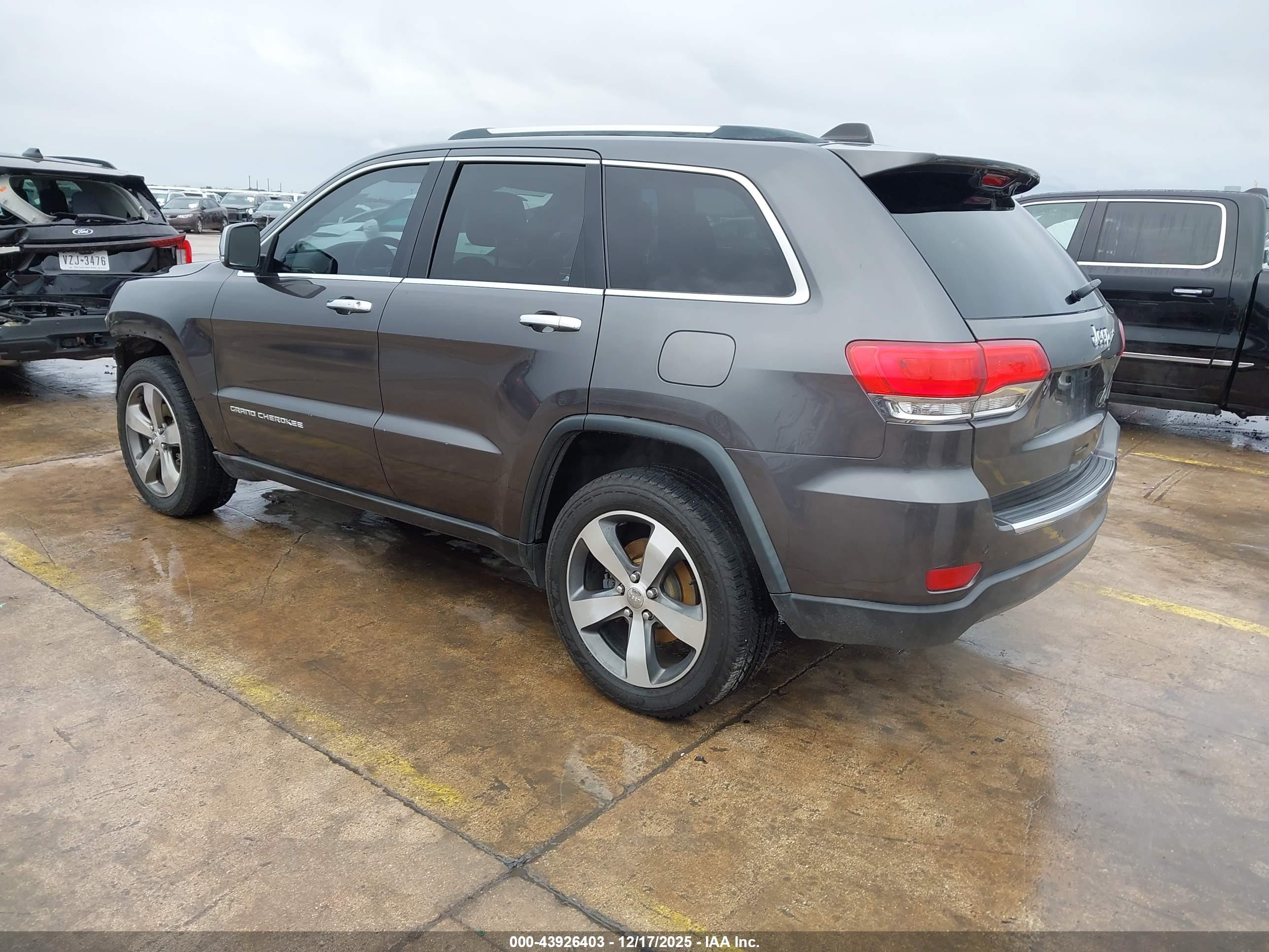 JEEP GRAND image 3