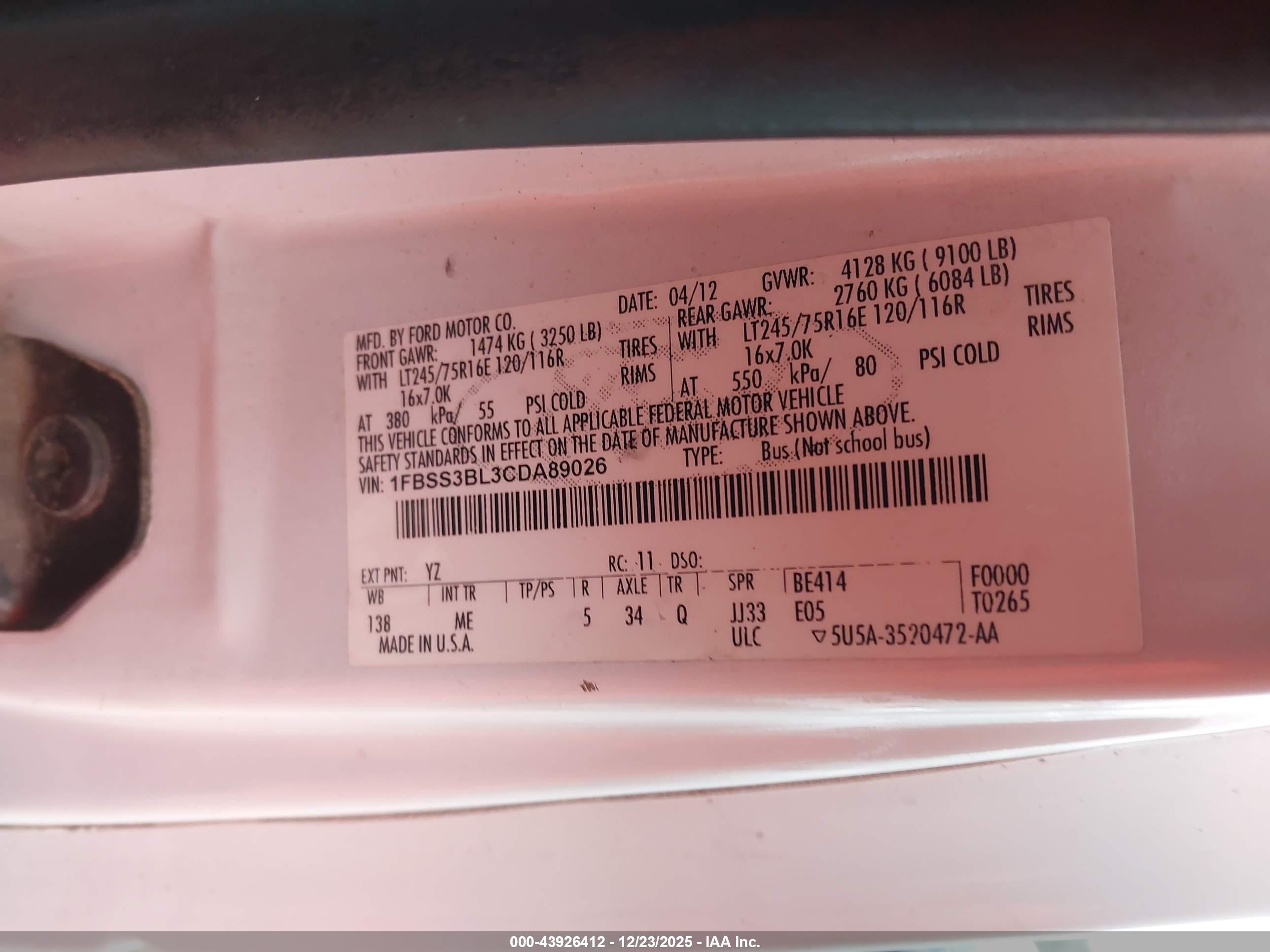 FORD E-350 image 9