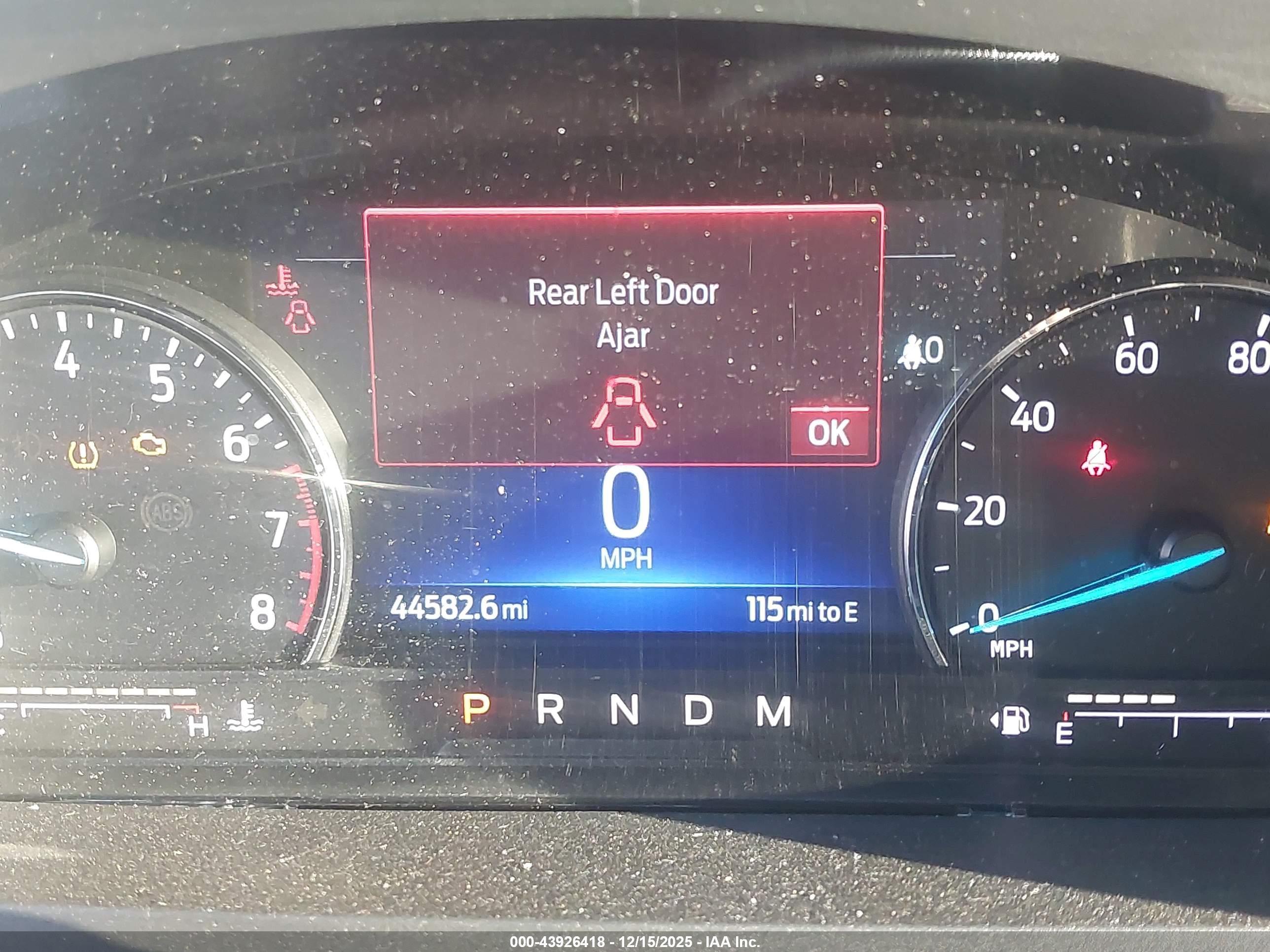 FORD EXPLORER image 7