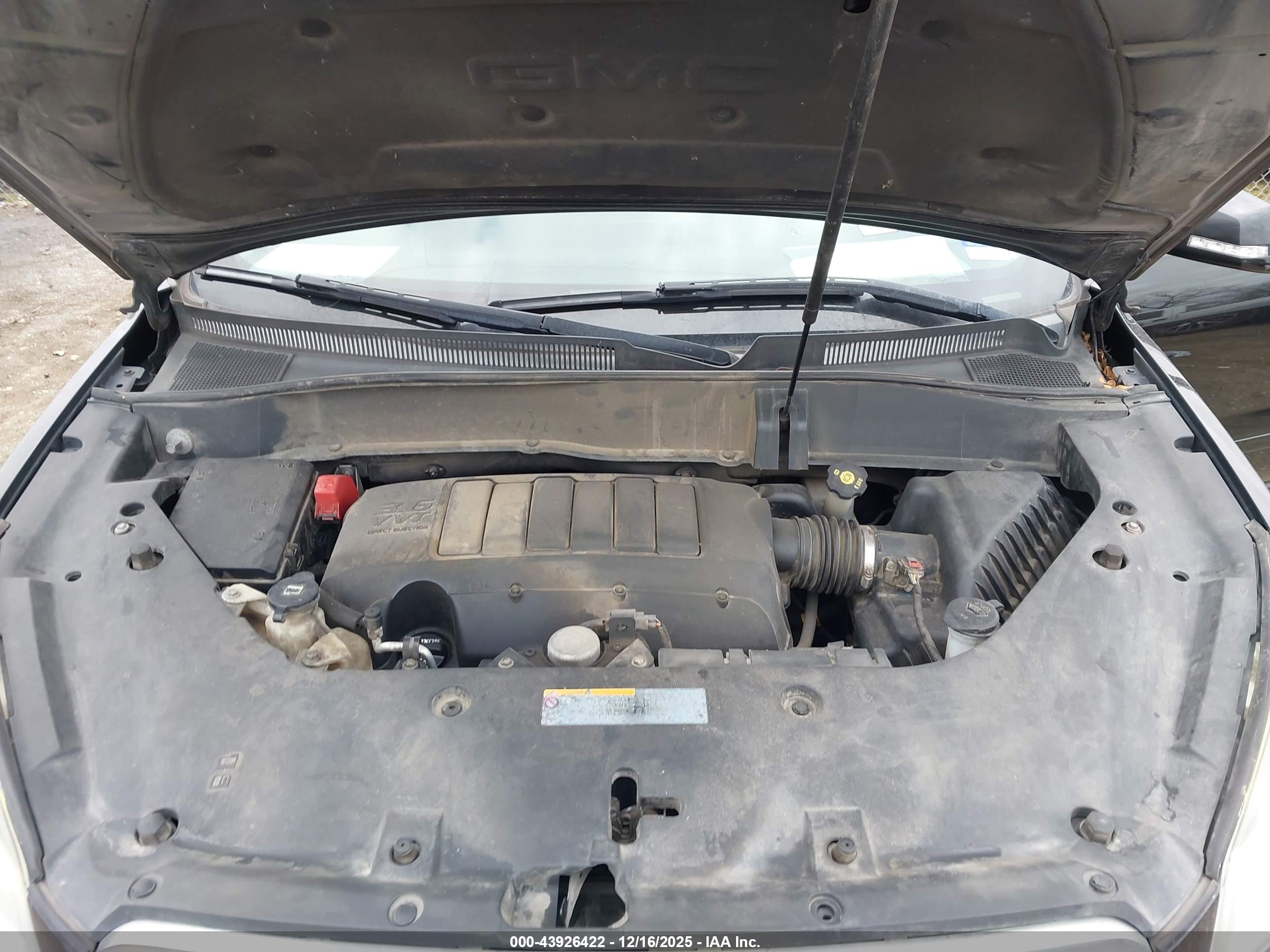 GMC ACADIA image 10