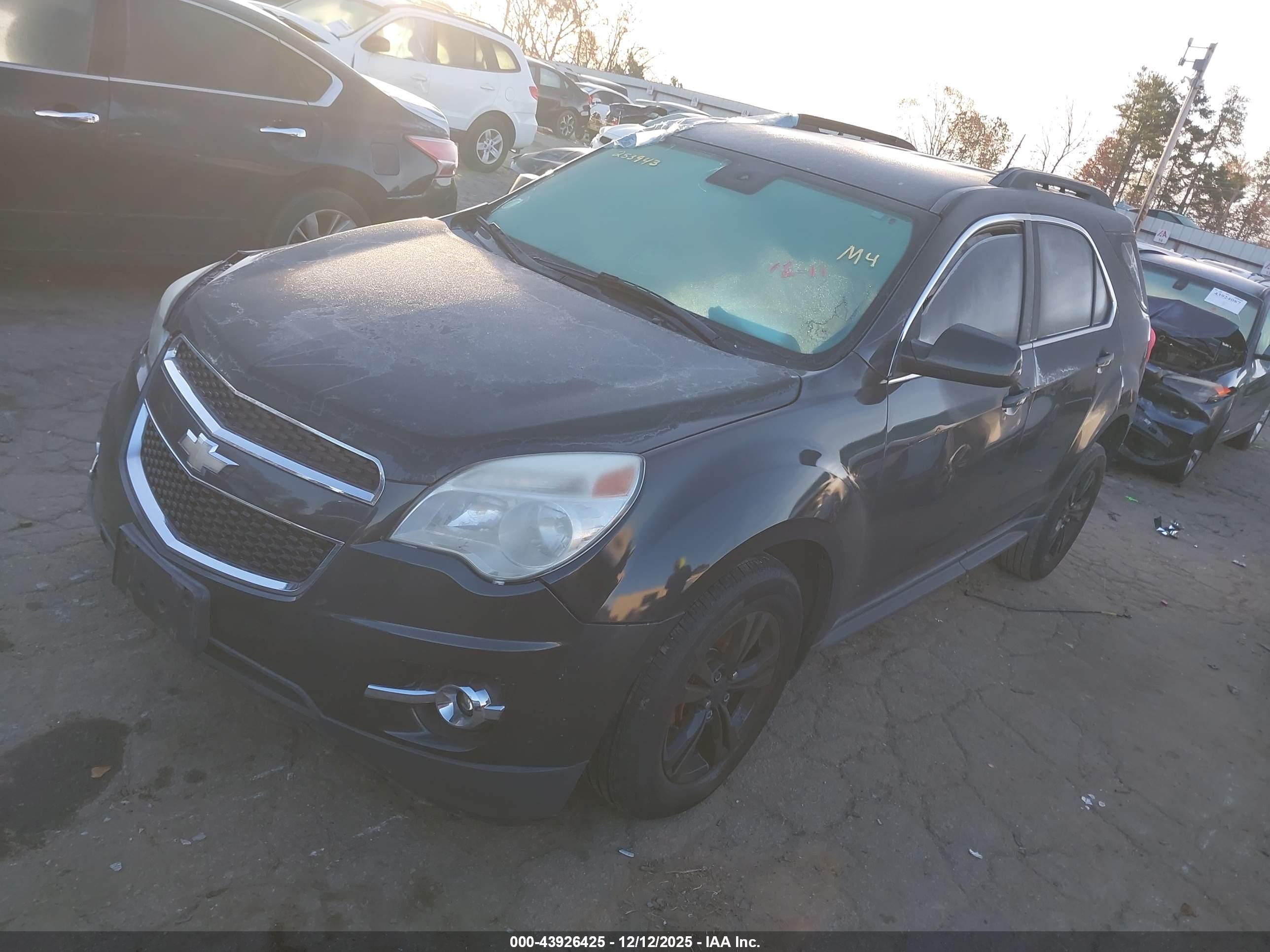 CHEVROLET EQUINOX image 2