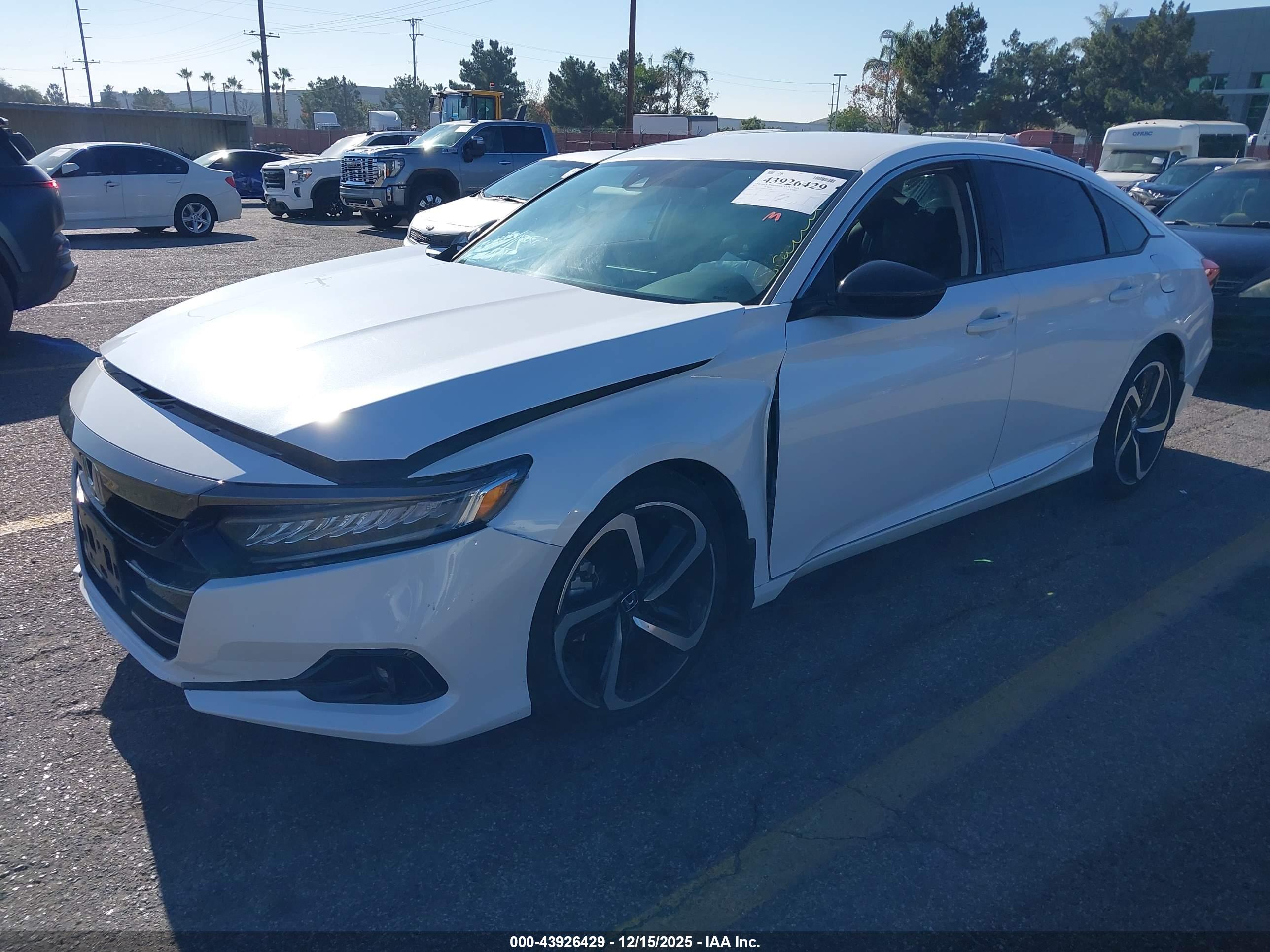 HONDA ACCORD image 2