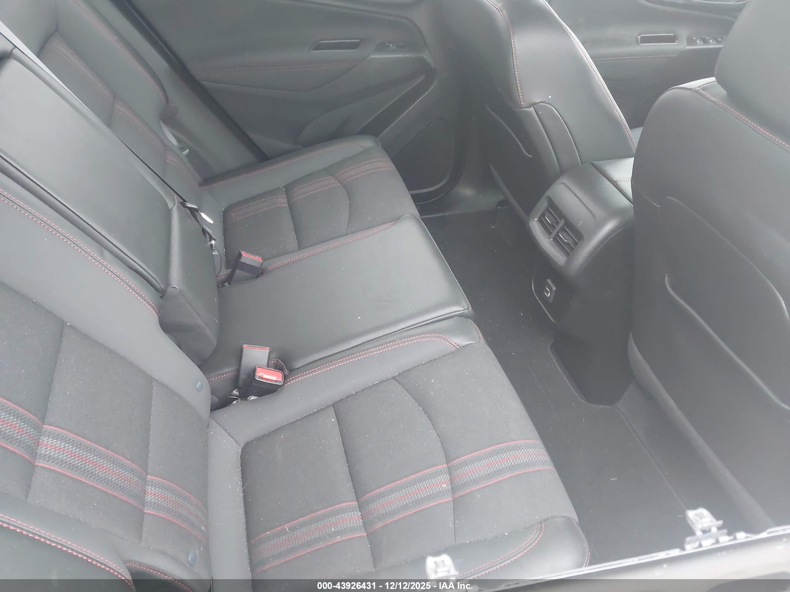 CHEVROLET EQUINOX image 8