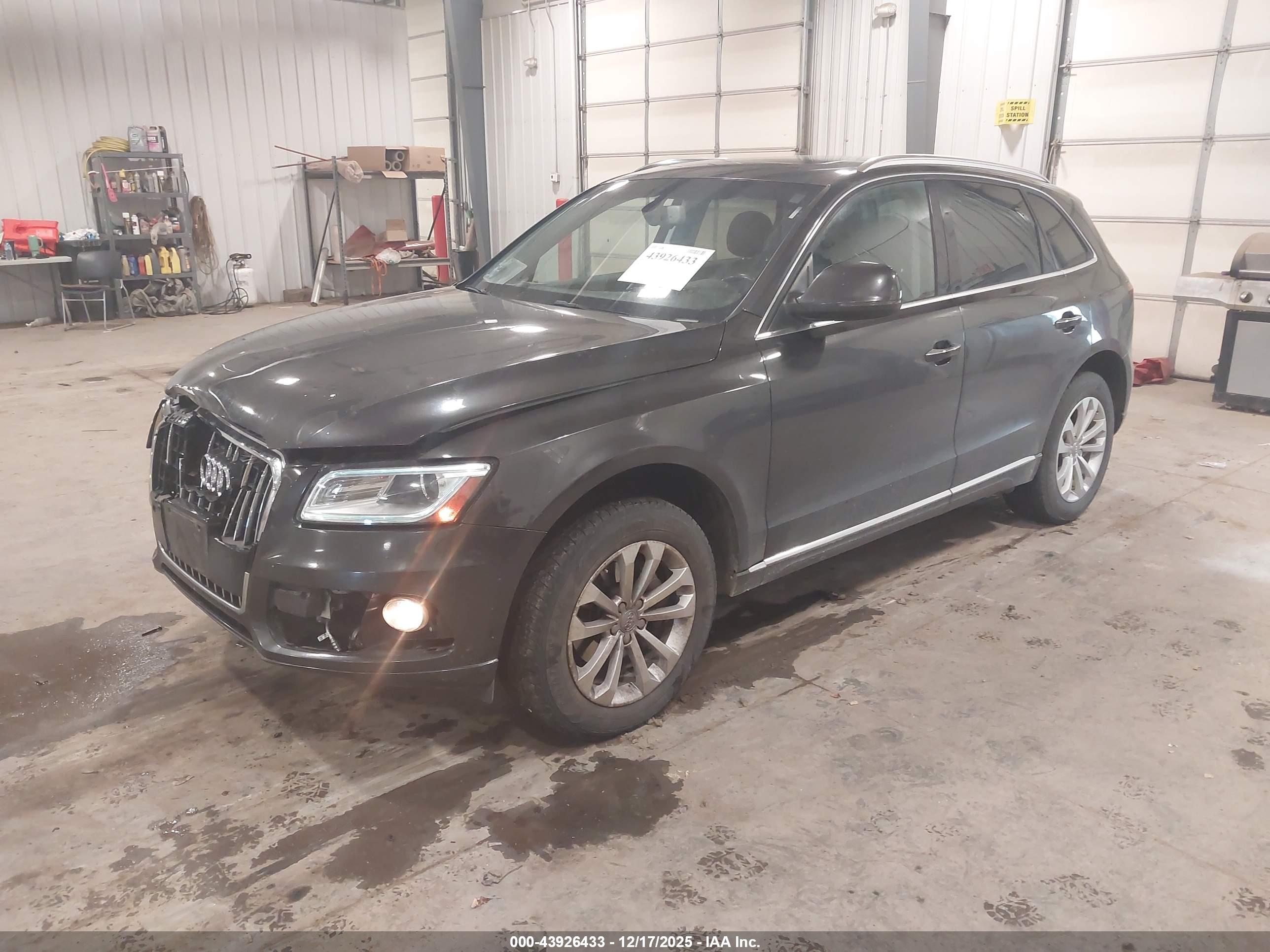 AUDI Q5 image 2