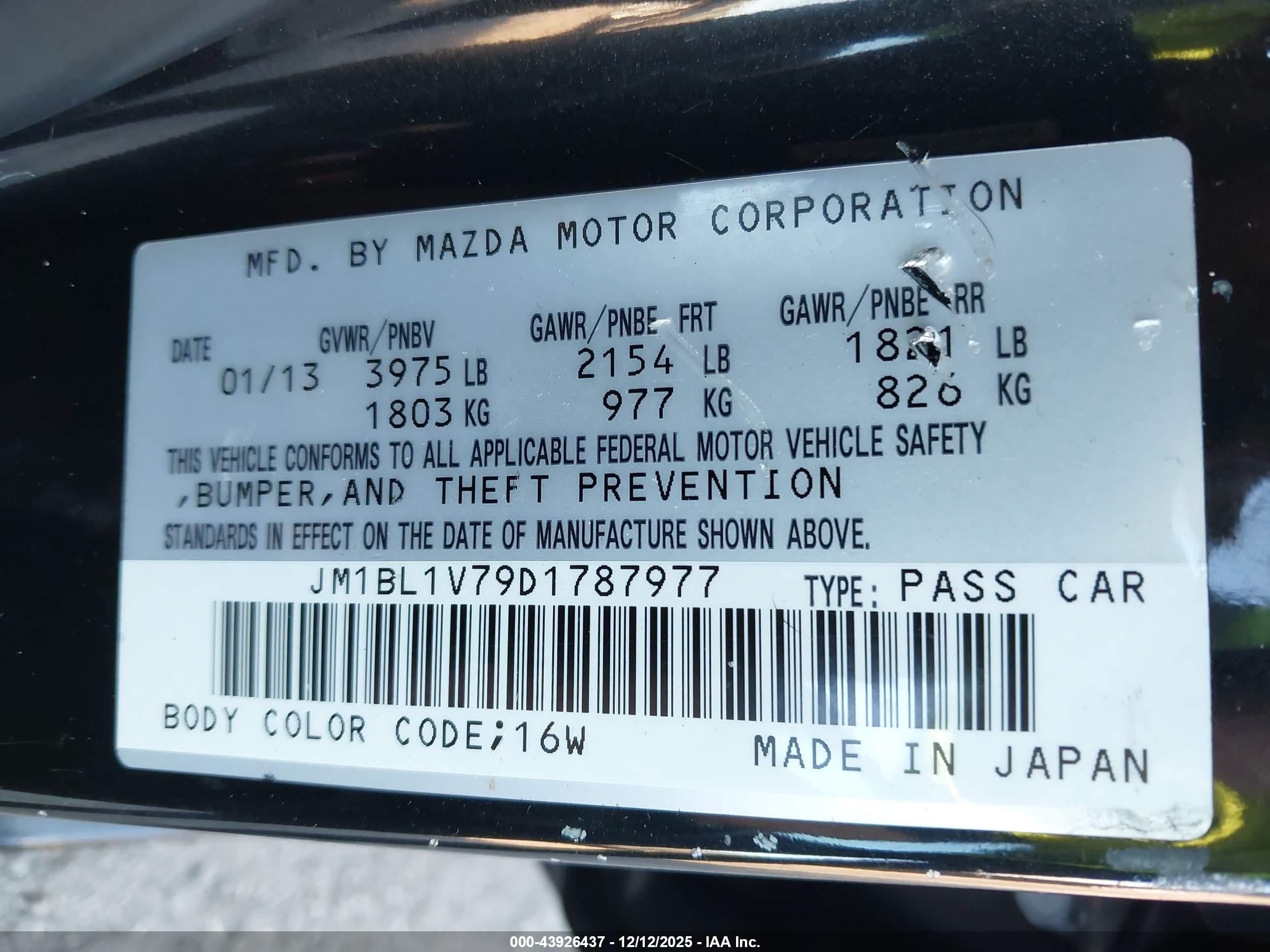 MAZDA MAZDA3 image 9