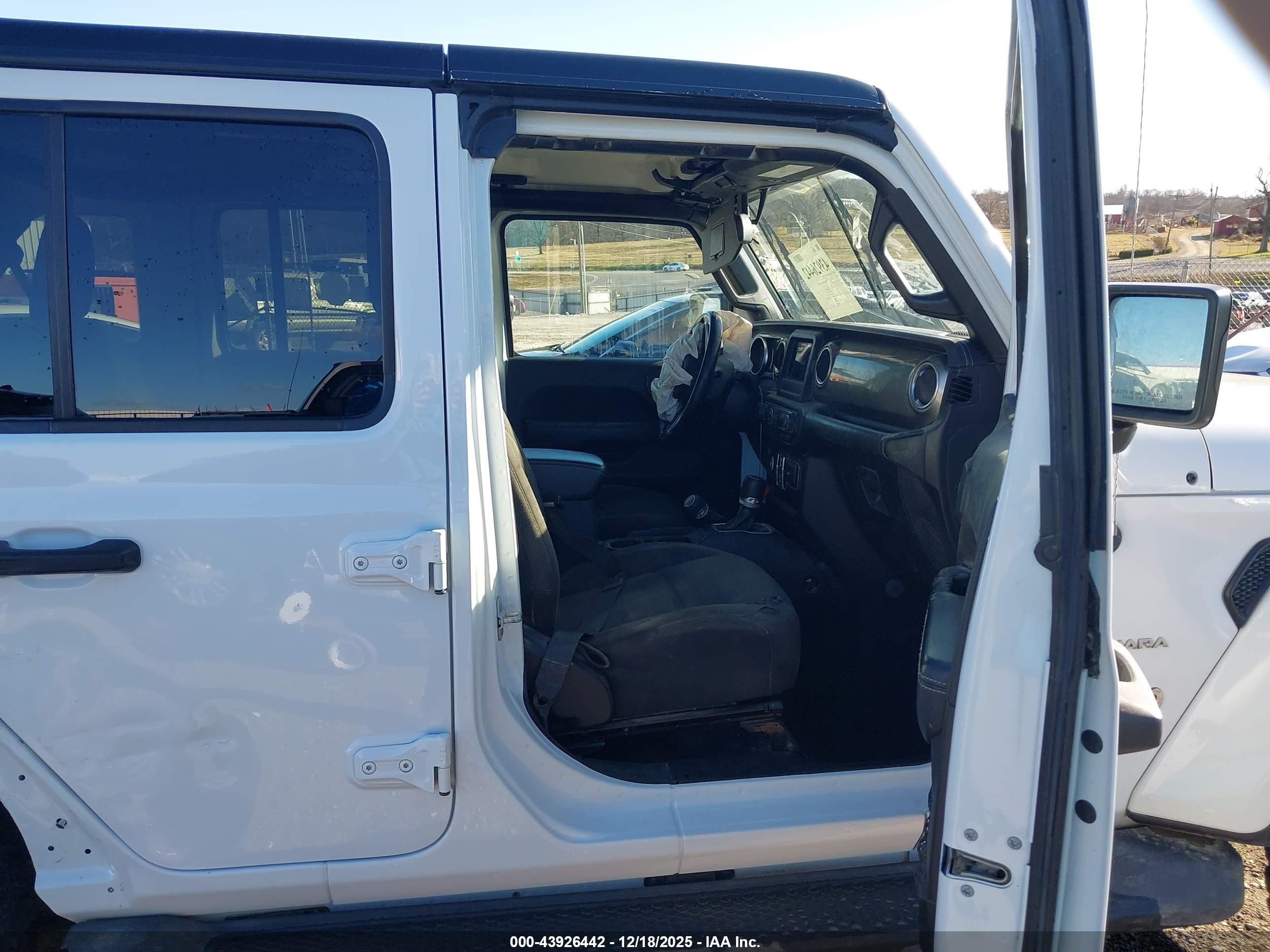 JEEP WRANGLER image 5