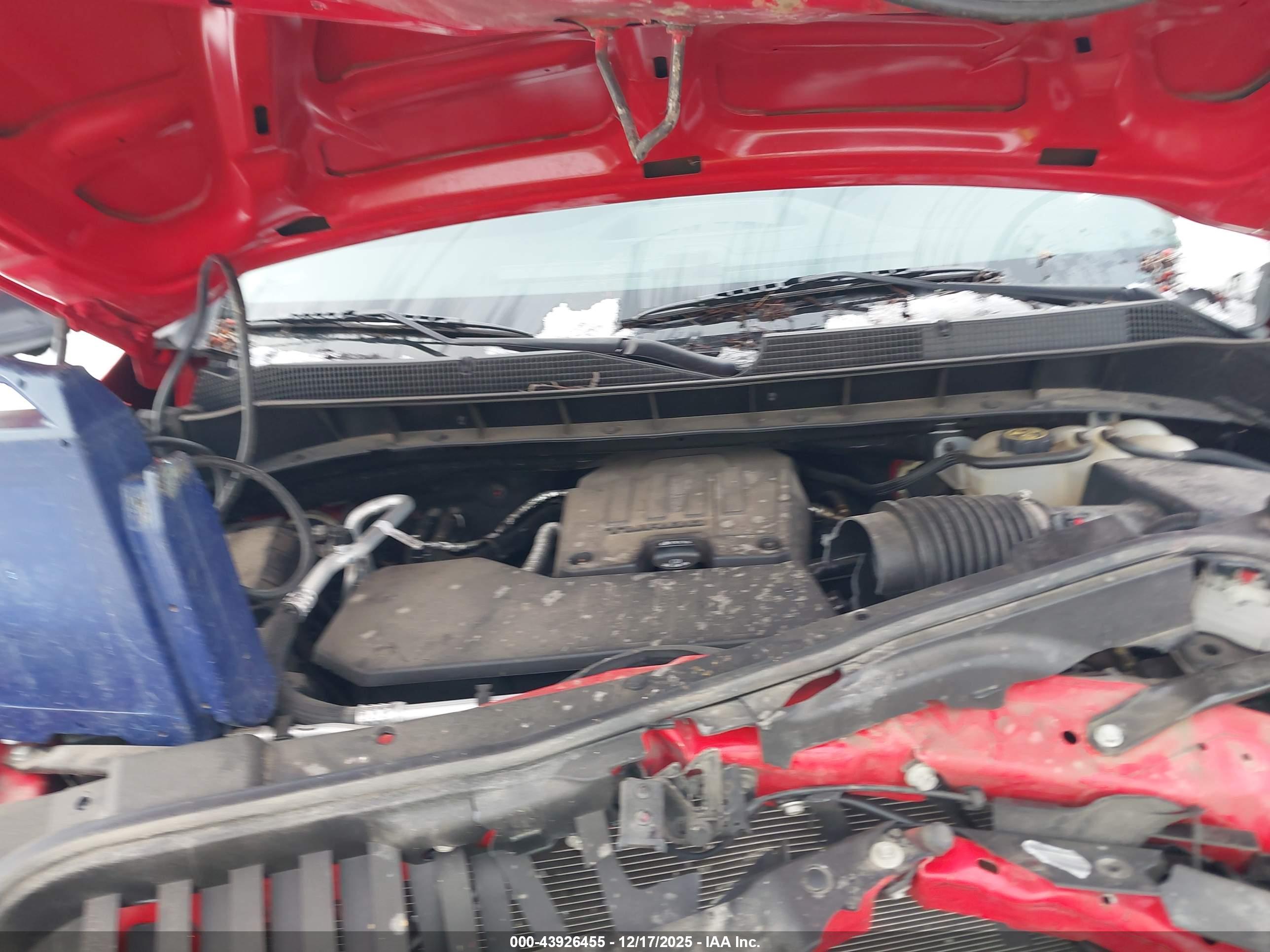 CHEVROLET SILVERADO image 10